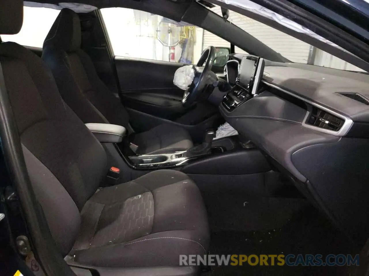 5 Photograph of a damaged car JTNK4RBE8K3070577 TOYOTA COROLLA 2019
