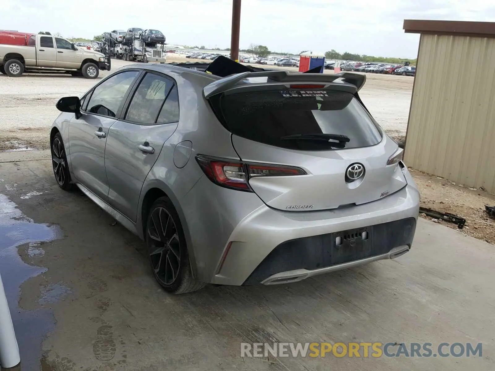 3 Photograph of a damaged car JTNK4RBE9K3005057 TOYOTA COROLLA 2019