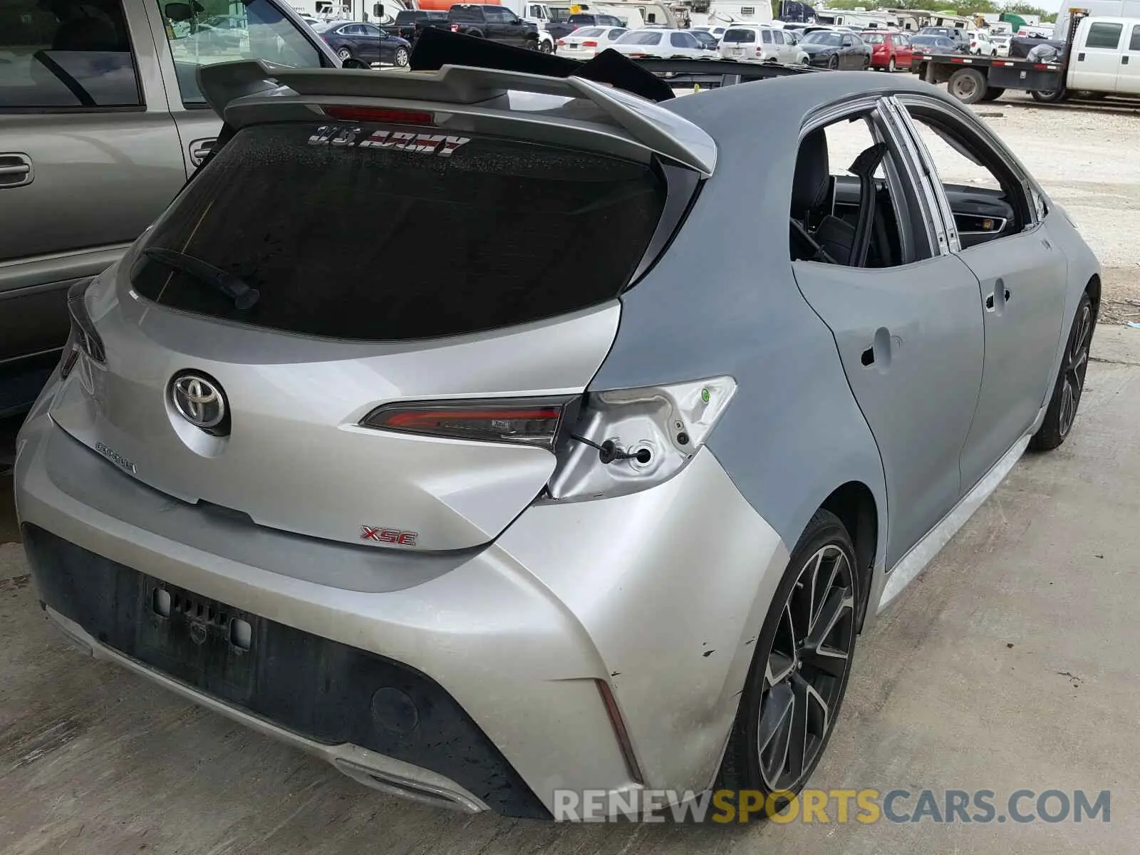 4 Photograph of a damaged car JTNK4RBE9K3005057 TOYOTA COROLLA 2019