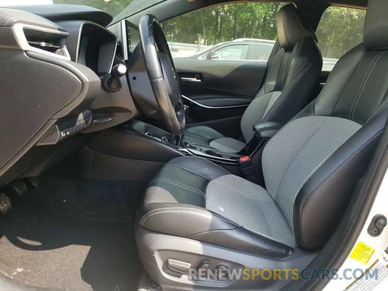 7 Photograph of a damaged car JTNK4RBE9K3024675 TOYOTA COROLLA 2019