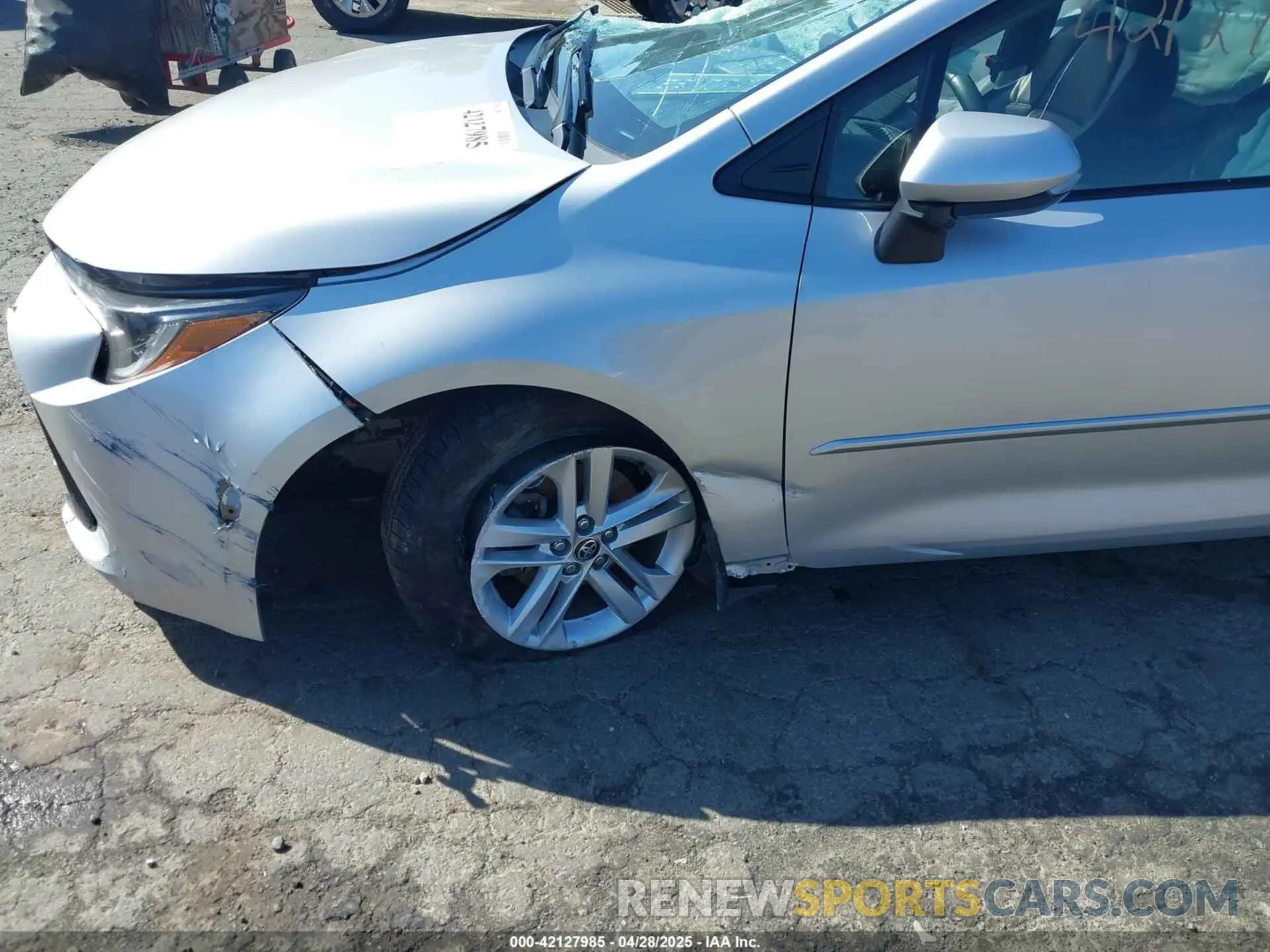 15 Photograph of a damaged car JTNK4RBE9K3037779 TOYOTA COROLLA 2019
