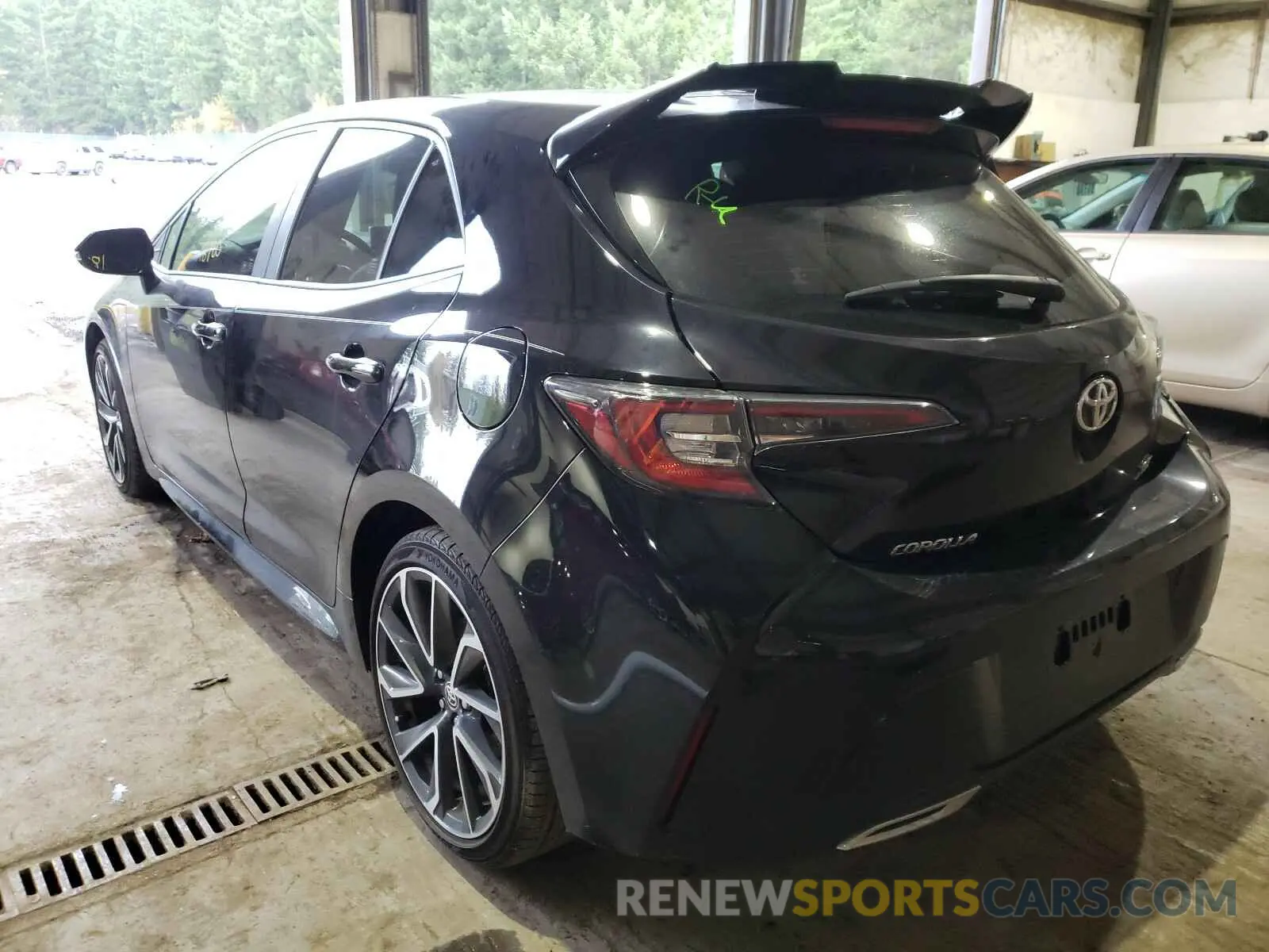 3 Photograph of a damaged car JTNK4RBEXK3029660 TOYOTA COROLLA 2019
