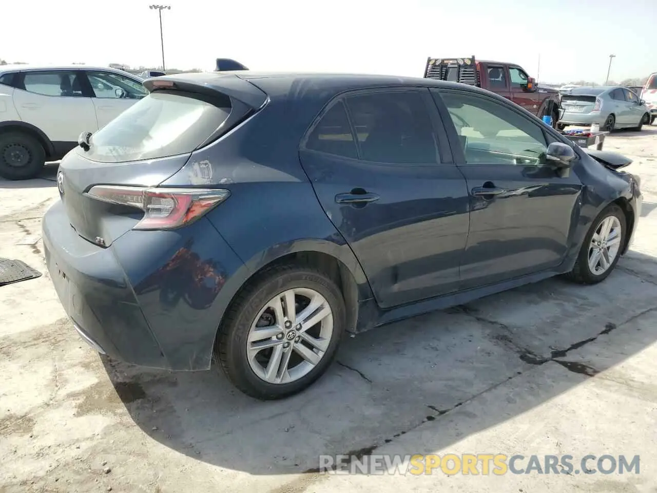 3 Photograph of a damaged car JTNK4RBEXK3051027 TOYOTA COROLLA 2019