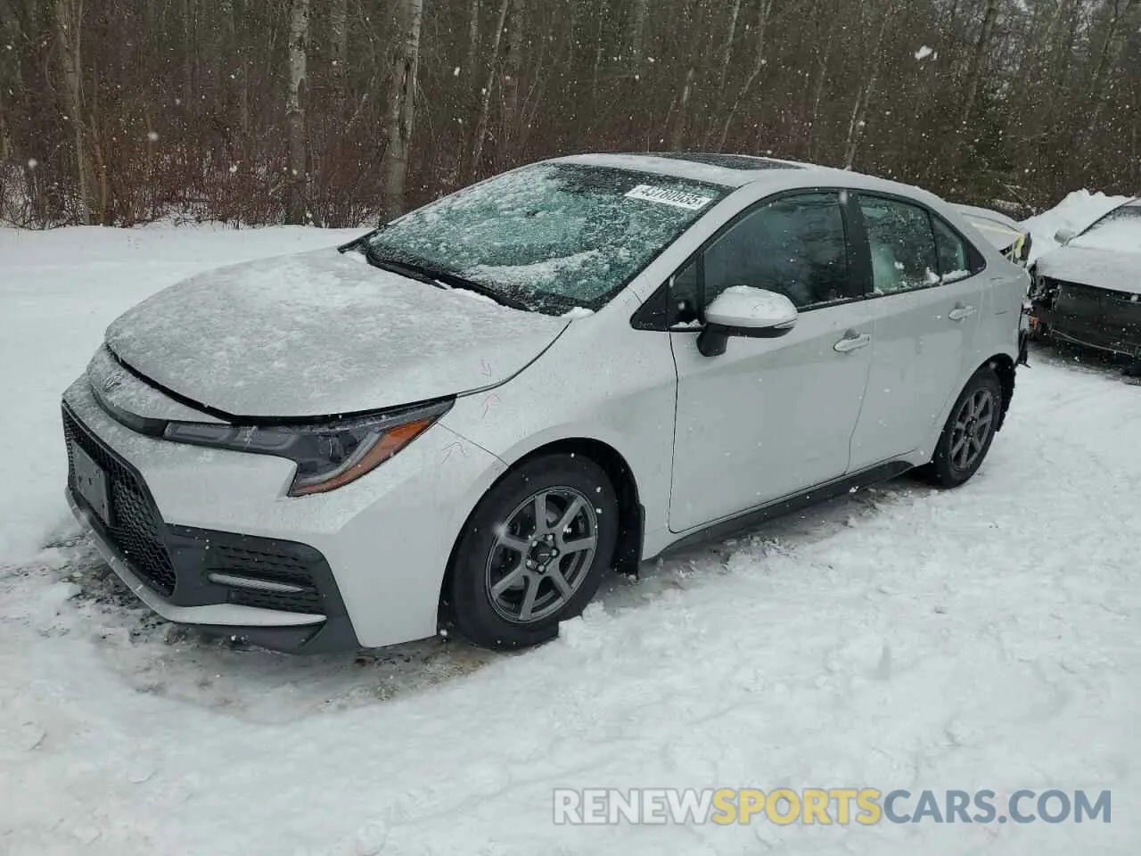 1 Photograph of a damaged car 5YFB4RBE1LP021928 TOYOTA COROLLA 2020