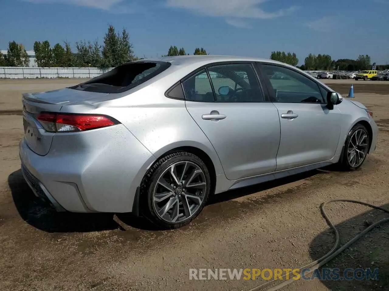 3 Photograph of a damaged car 5YFB4RBE7LP006012 TOYOTA COROLLA 2020