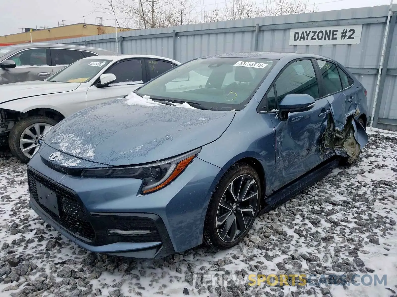 2 Photograph of a damaged car 5YFB4RBE9LP010420 TOYOTA COROLLA 2020