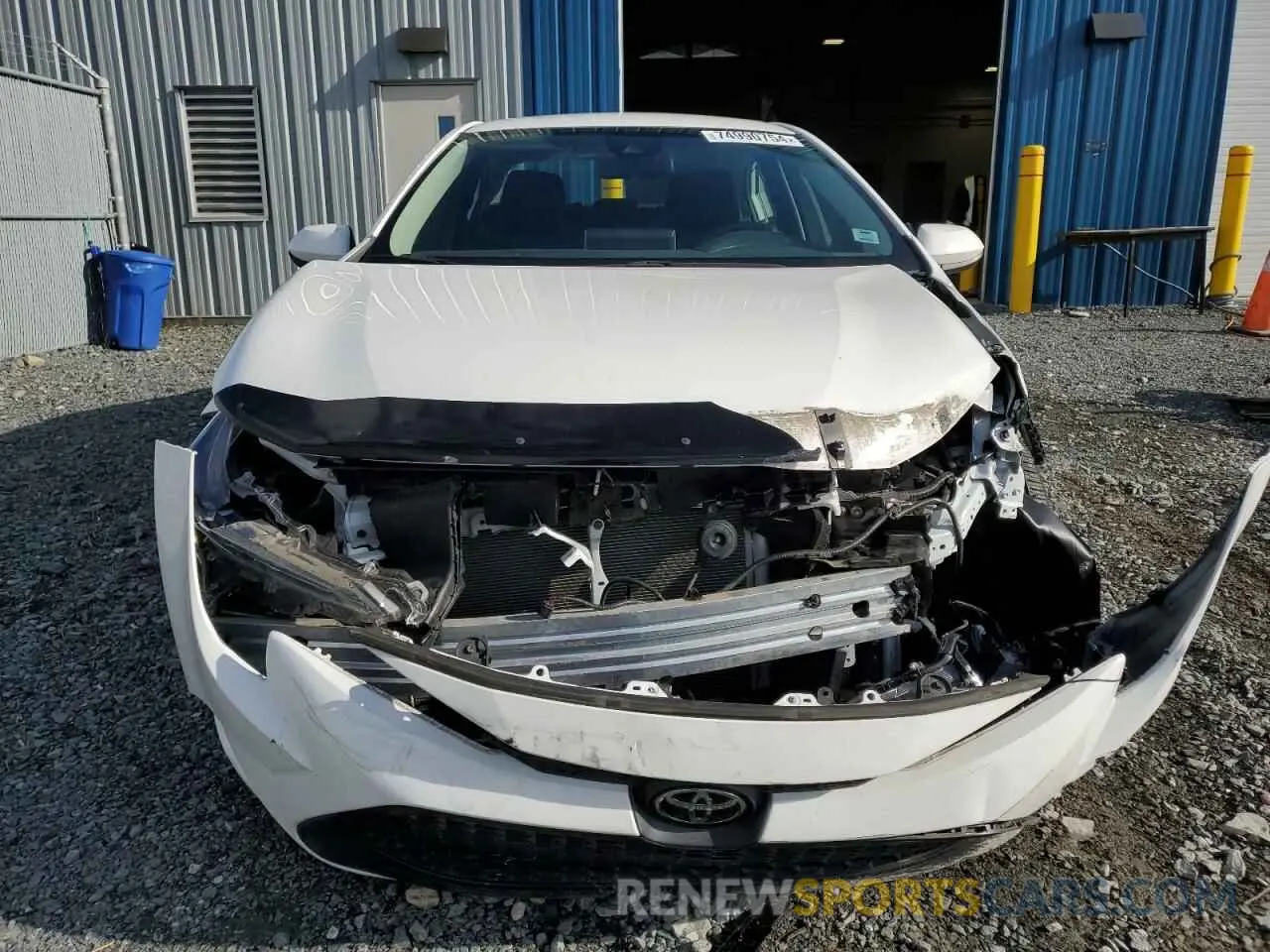 5 Photograph of a damaged car 5YFBPRBE8LP053279 TOYOTA COROLLA 2020