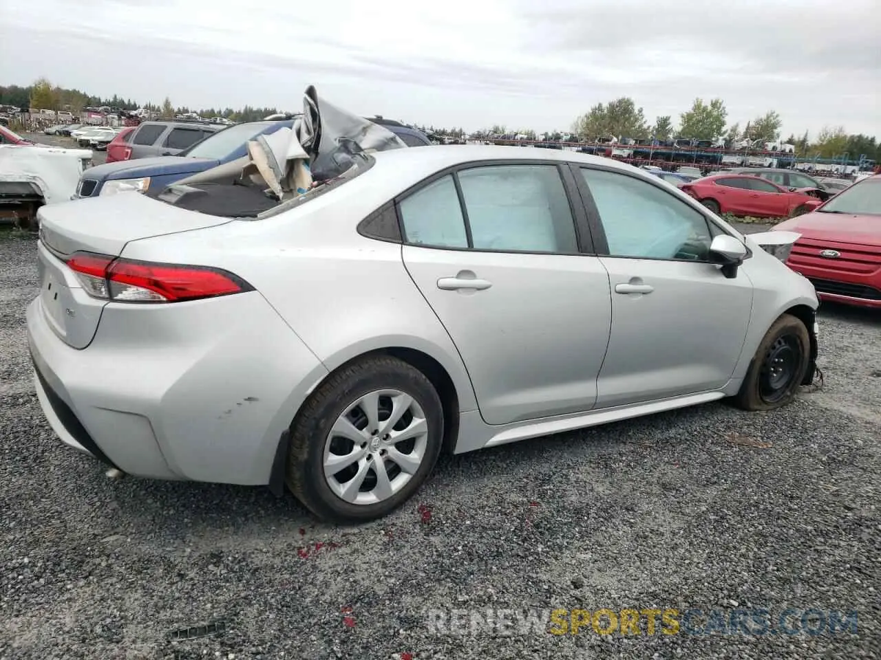 3 Photograph of a damaged car 5YFBPRBE8LP116249 TOYOTA COROLLA 2020