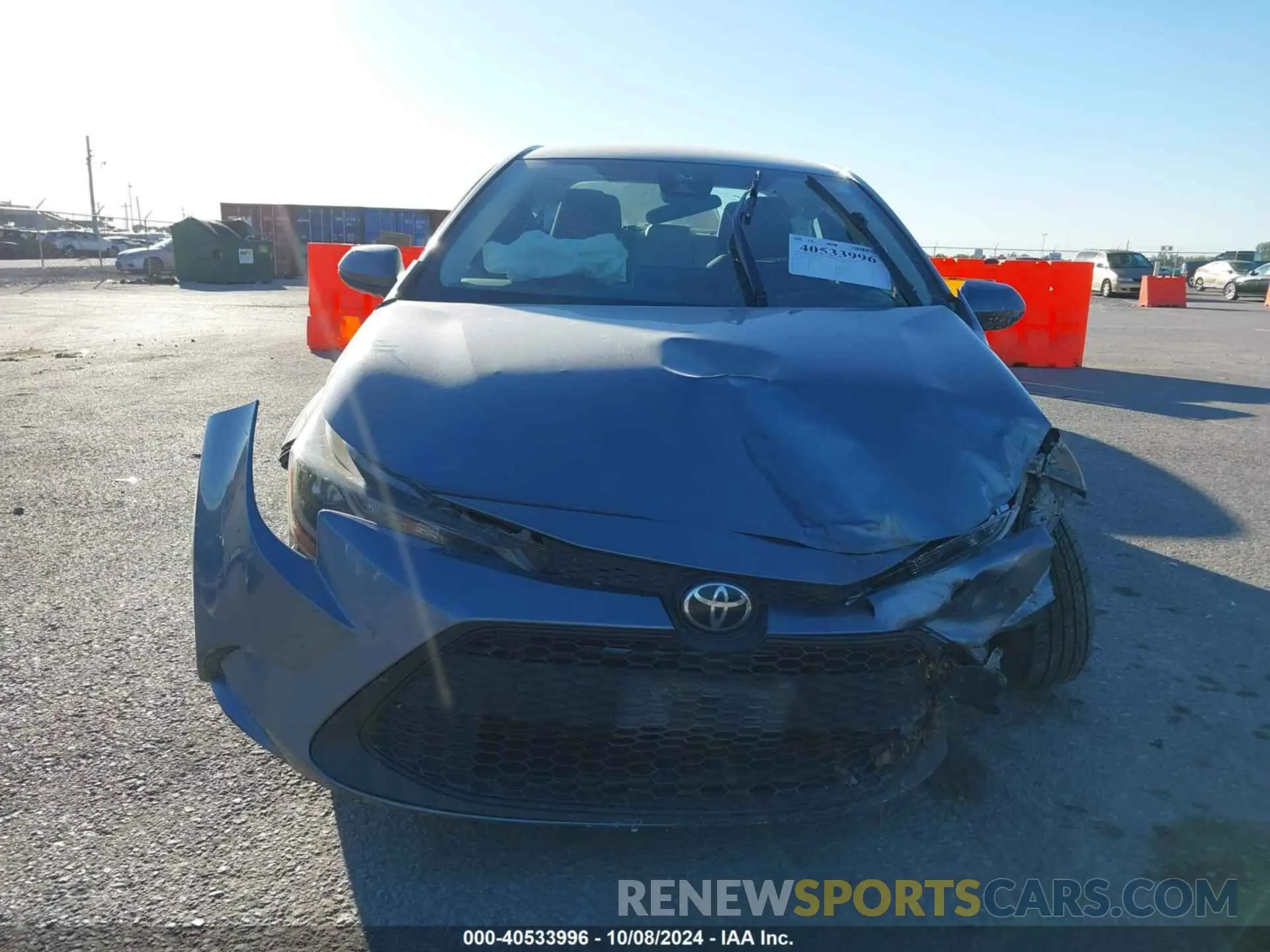 12 Photograph of a damaged car 5YFDPRAE0LP066988 TOYOTA COROLLA 2020