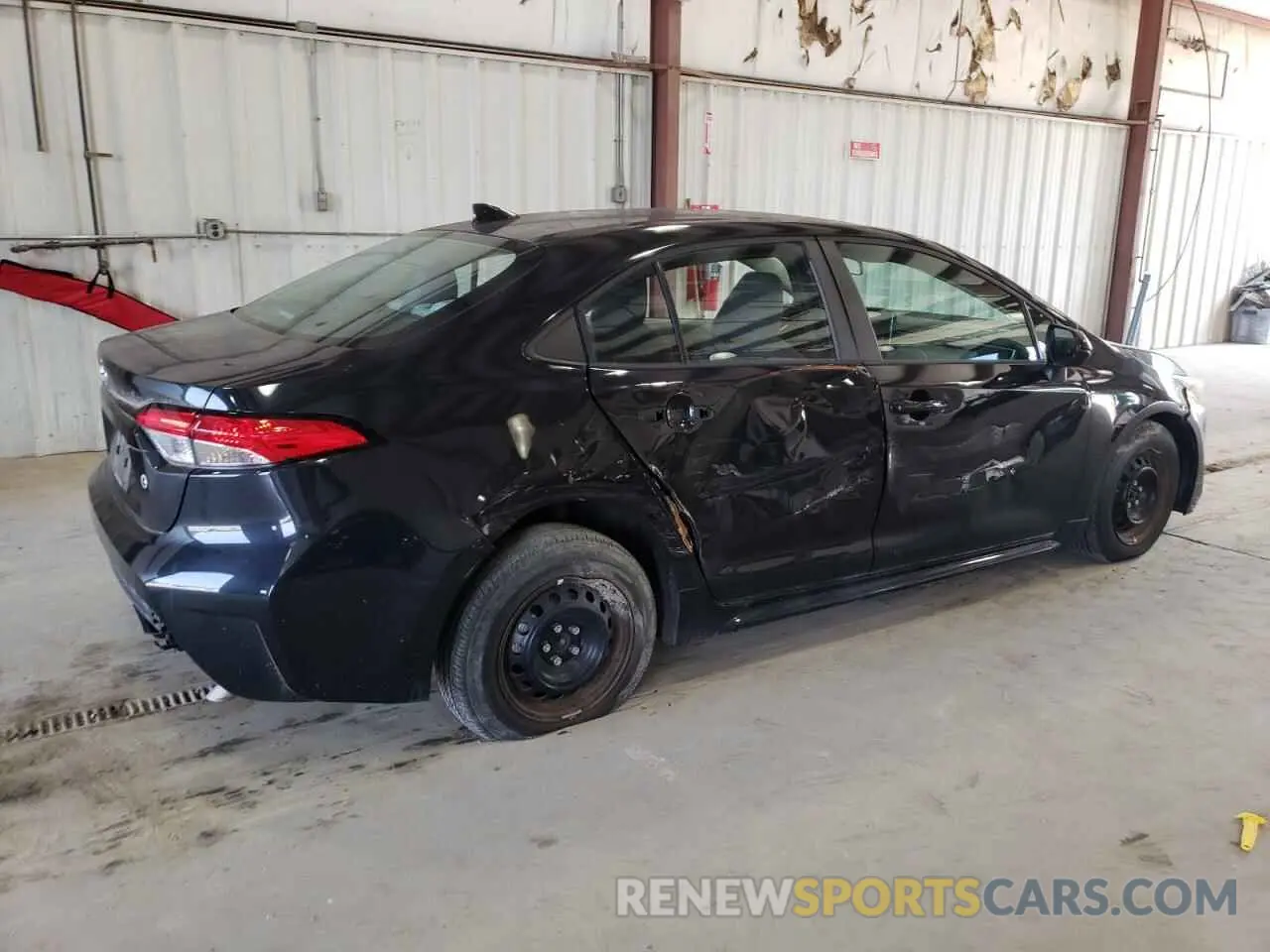 3 Photograph of a damaged car 5YFDPRAE1LP053490 TOYOTA COROLLA 2020