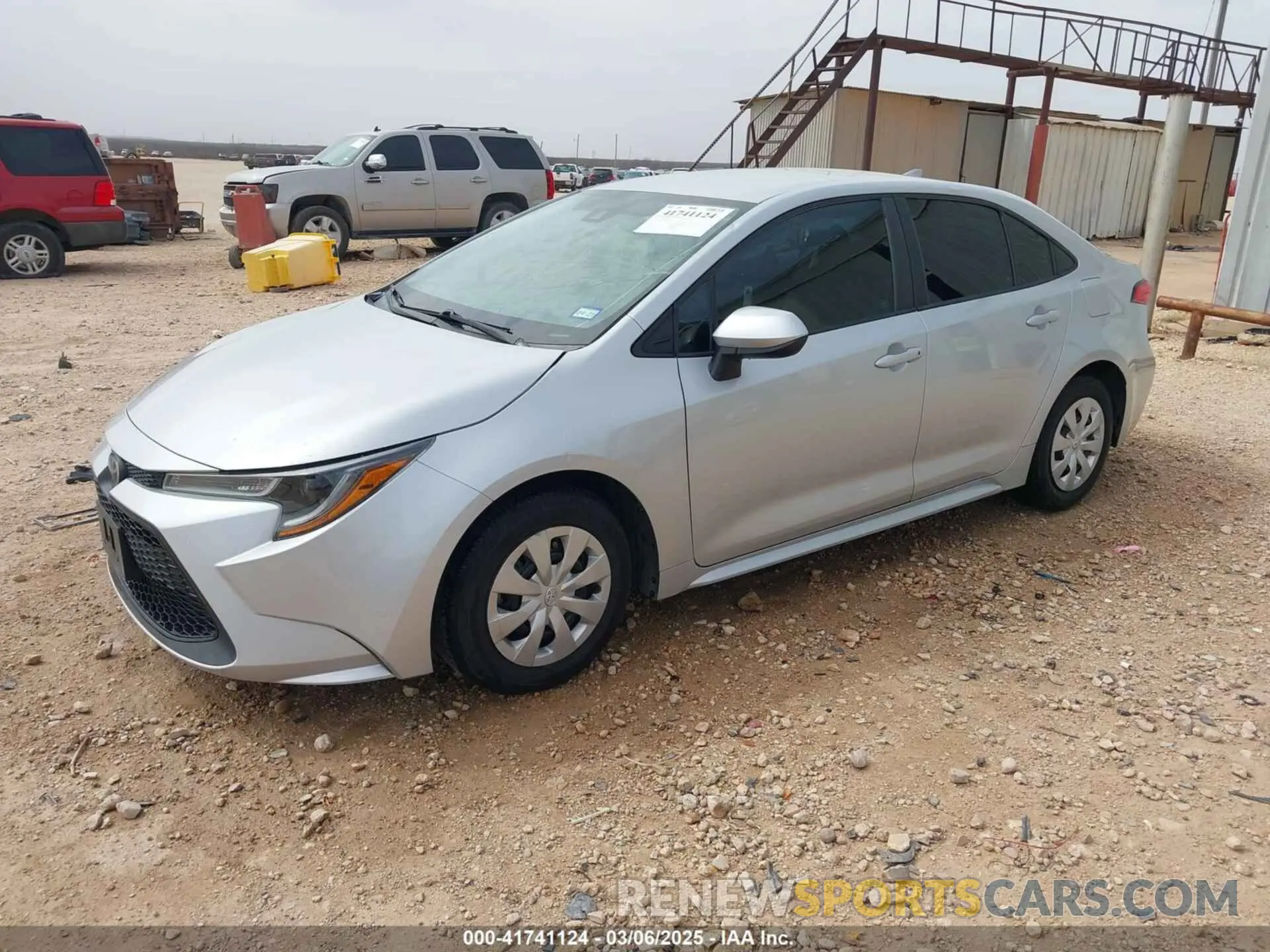 2 Photograph of a damaged car 5YFDPRAE3LP004632 TOYOTA COROLLA 2020