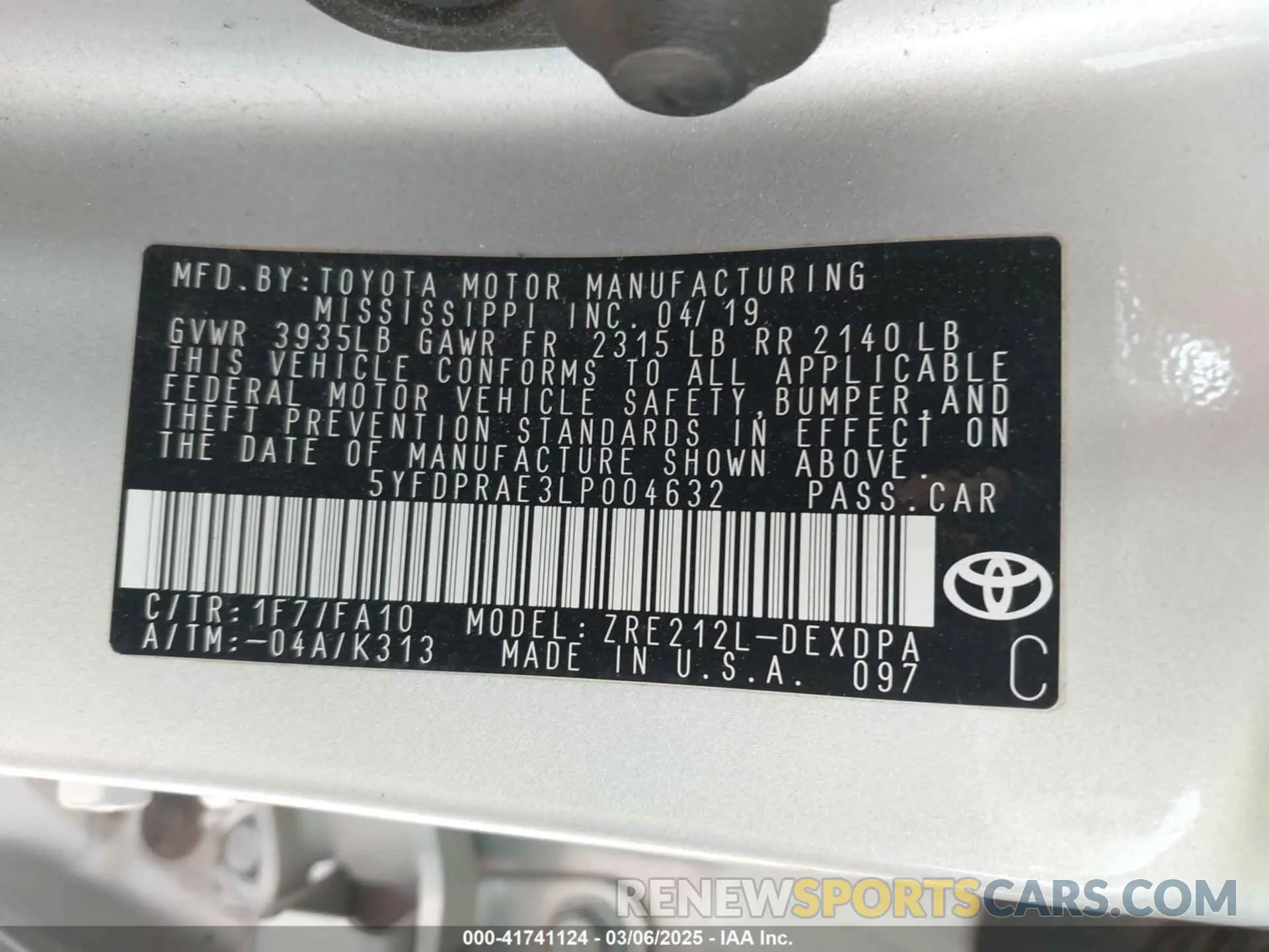 9 Photograph of a damaged car 5YFDPRAE3LP004632 TOYOTA COROLLA 2020