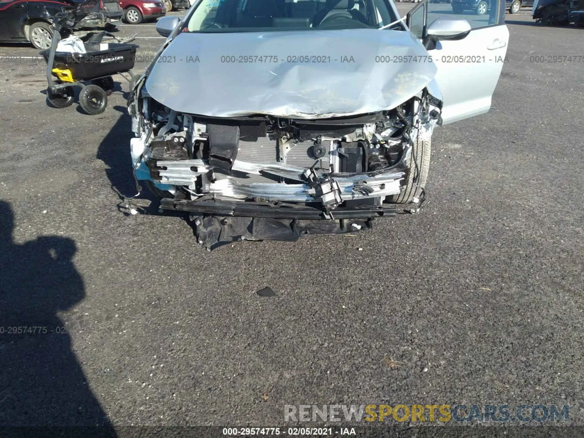 12 Photograph of a damaged car 5YFDPRAE4LP013999 TOYOTA COROLLA 2020