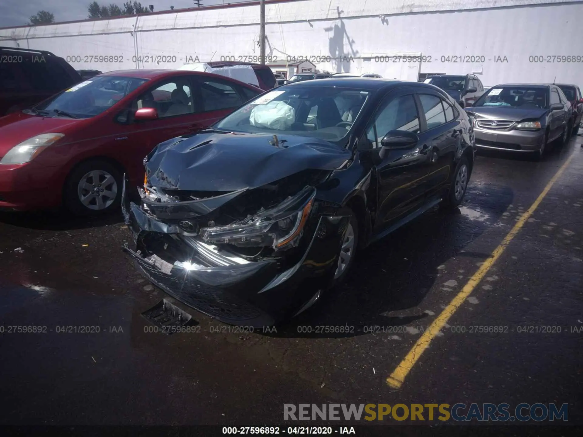 2 Photograph of a damaged car 5YFDPRAE5LP073113 TOYOTA COROLLA 2020