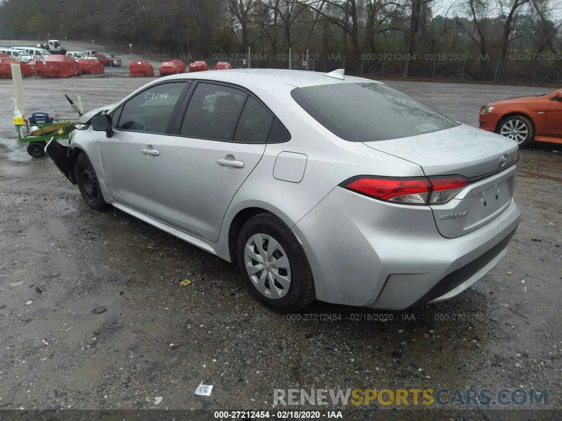 3 Photograph of a damaged car 5YFDPRAE6LP010778 TOYOTA COROLLA 2020