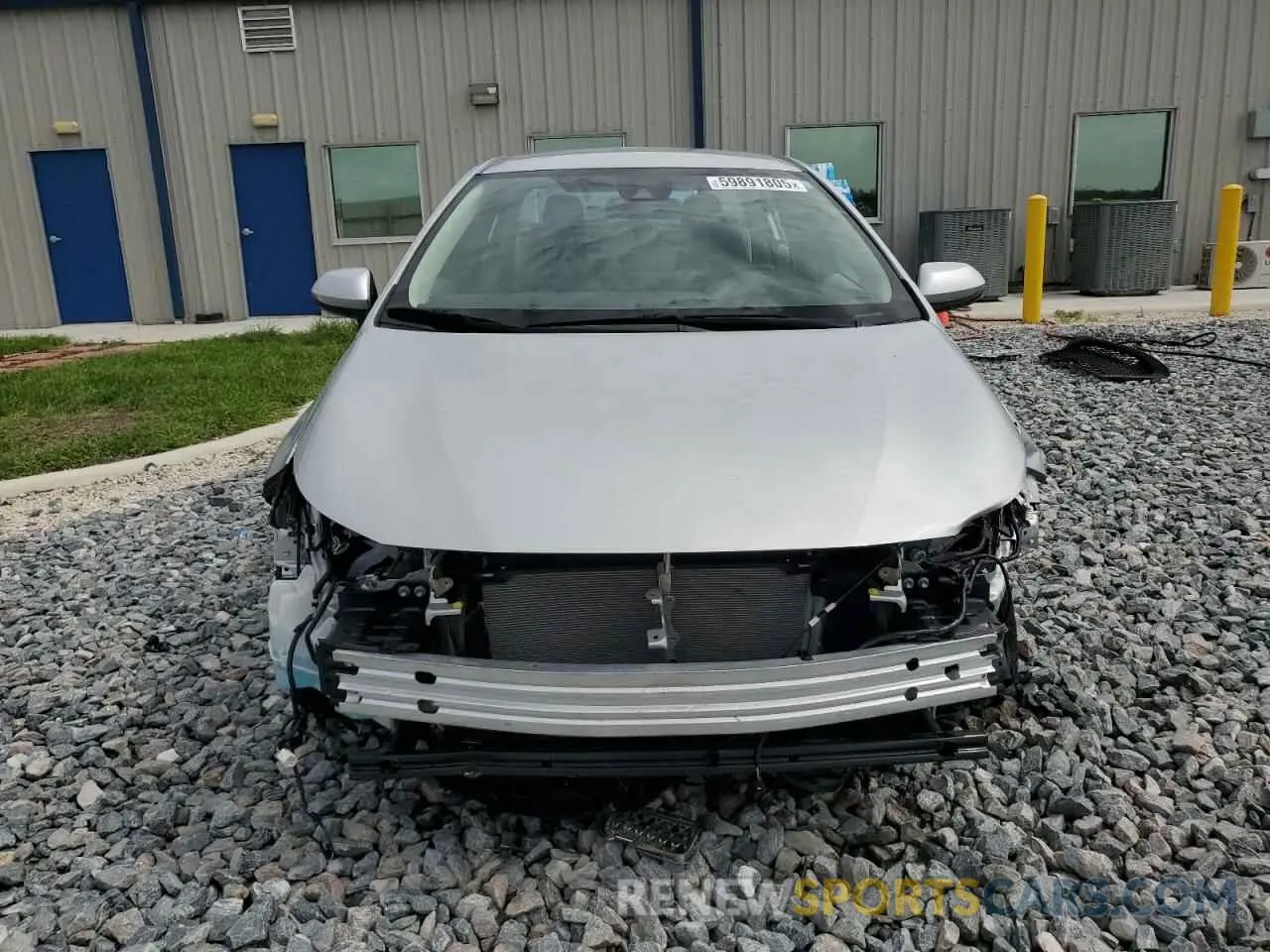 5 Photograph of a damaged car 5YFDPRAE8LP091332 TOYOTA COROLLA 2020