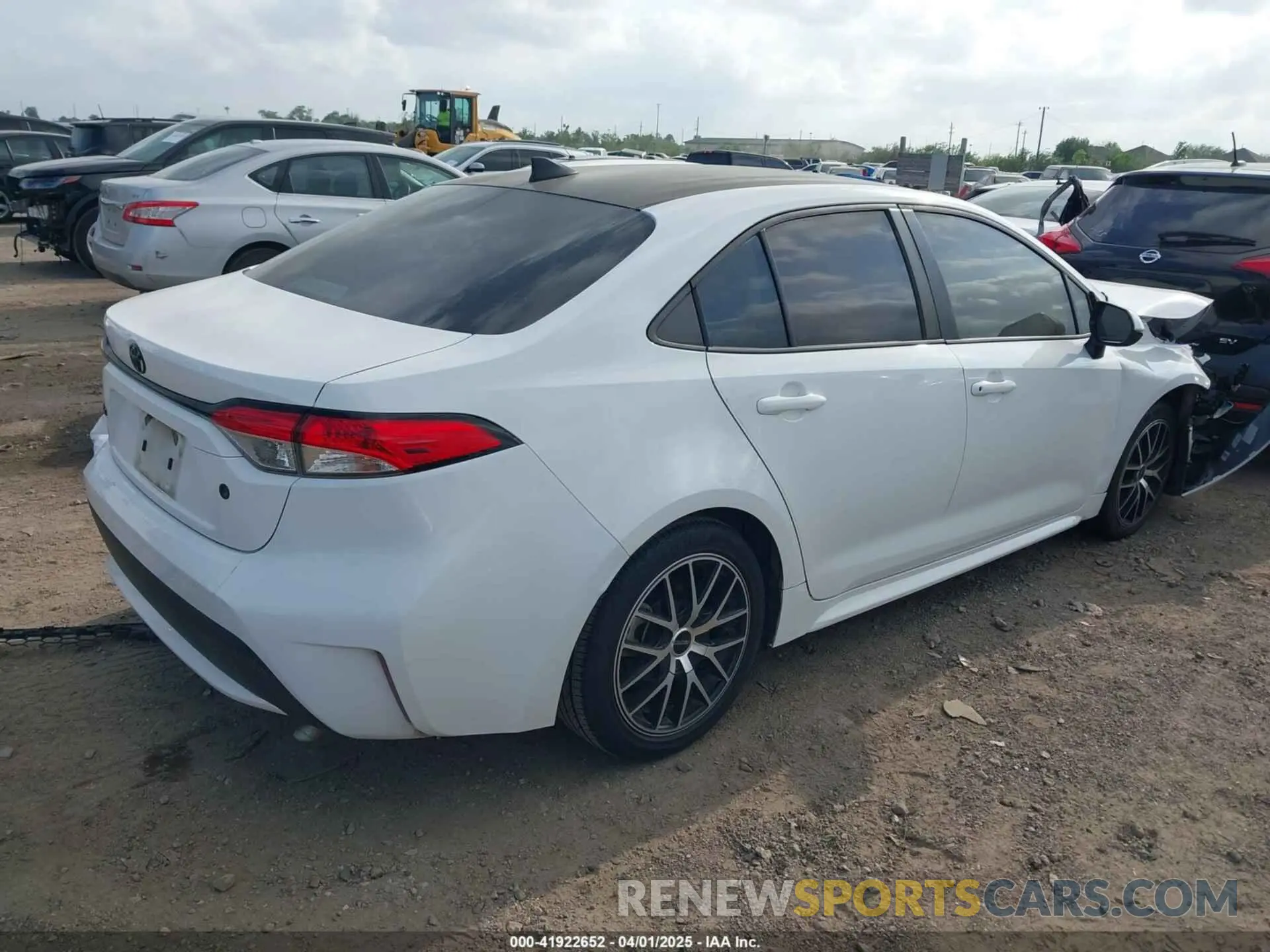 4 Фотография поврежденного автомобиля 5YFDPRAE8LP096370 TOYOTA COROLLA 2020