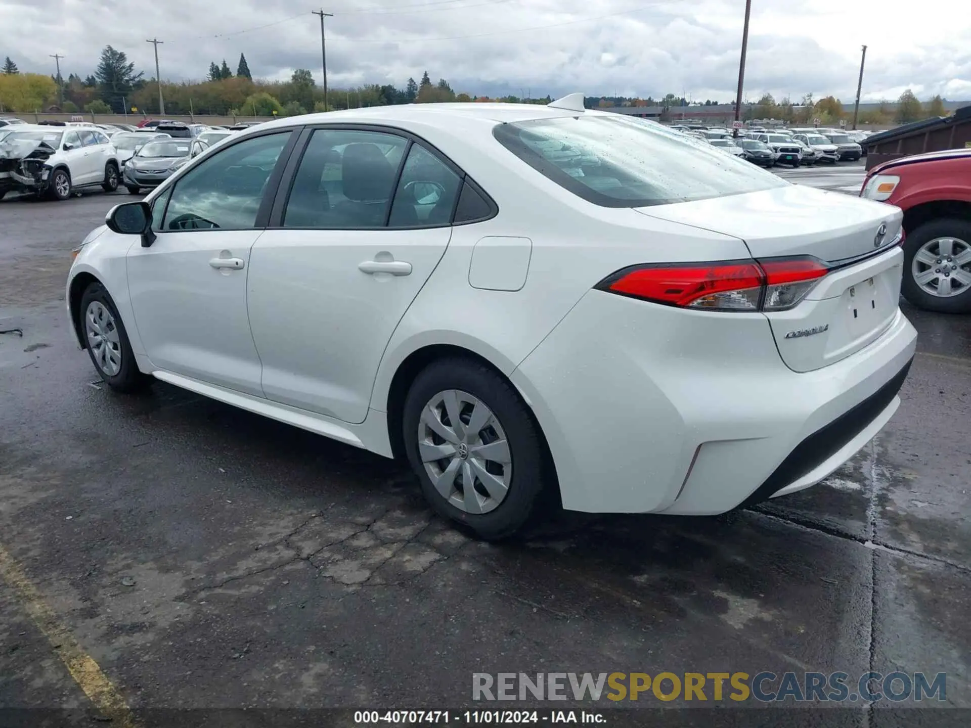 3 Photograph of a damaged car 5YFDPRAE8LP144787 TOYOTA COROLLA 2020
