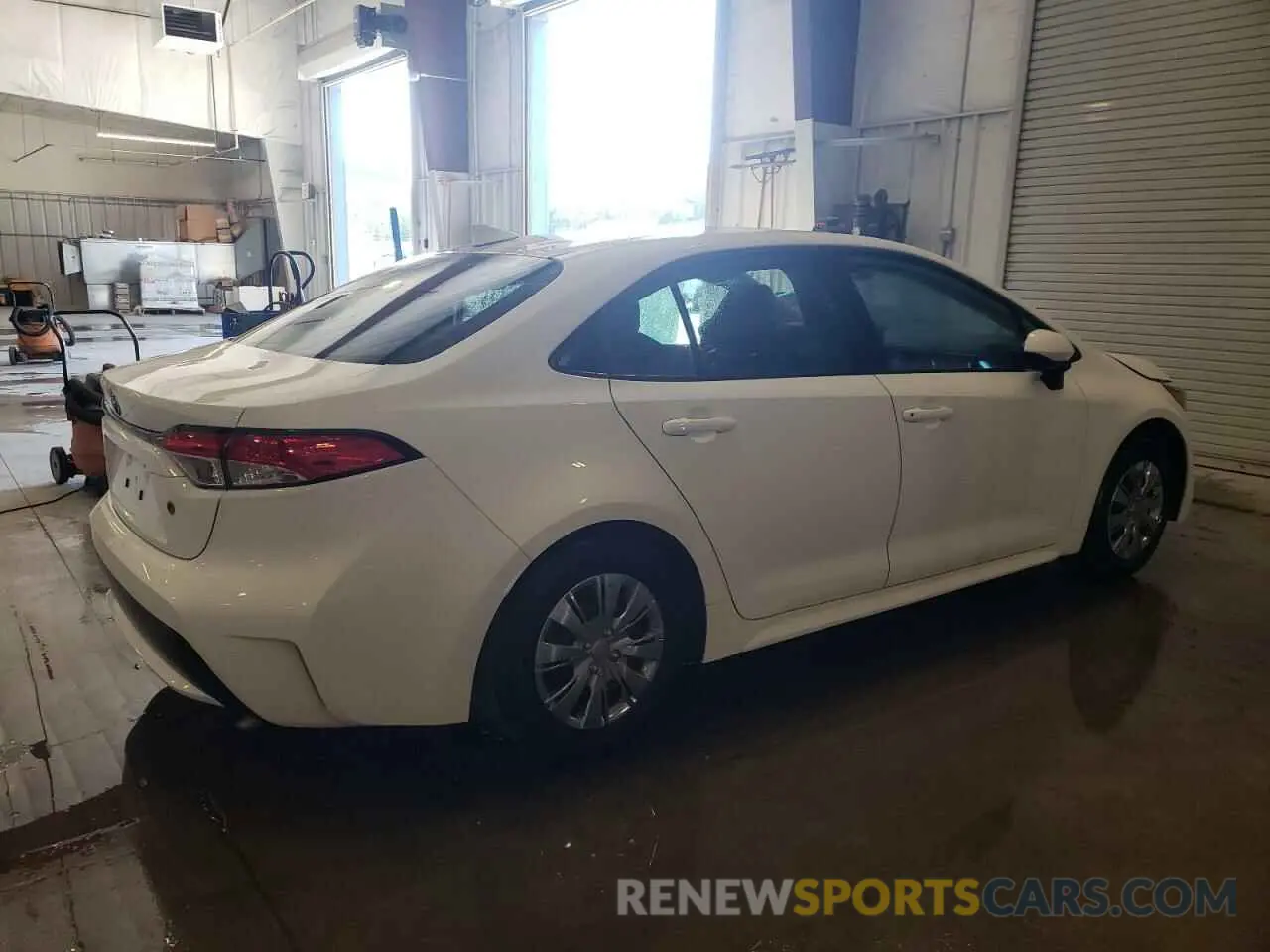 3 Фотография поврежденного автомобиля 5YFDPRAEXLP021377 TOYOTA COROLLA 2020