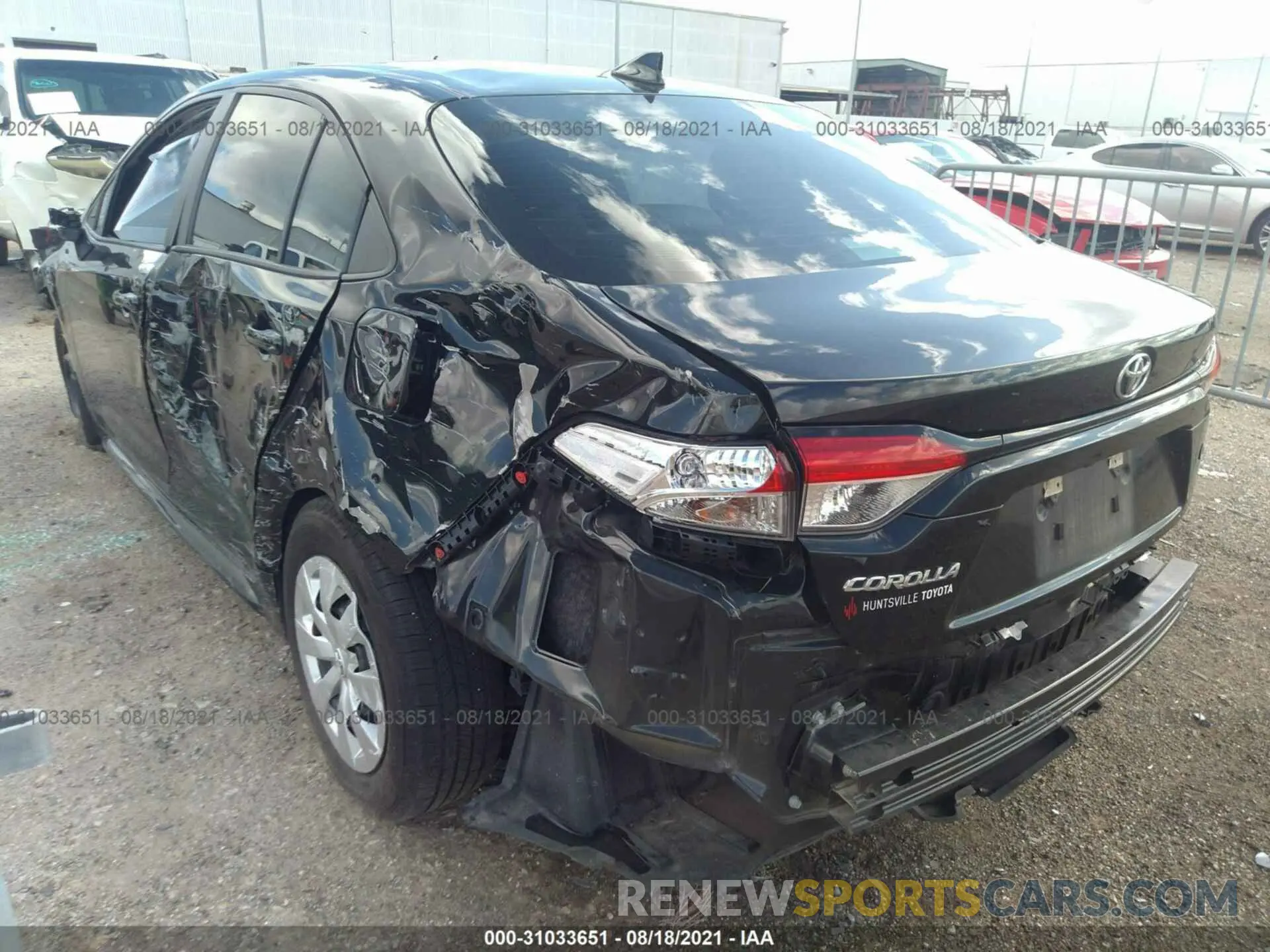3 Photograph of a damaged car 5YFDPRAEXLP046537 TOYOTA COROLLA 2020