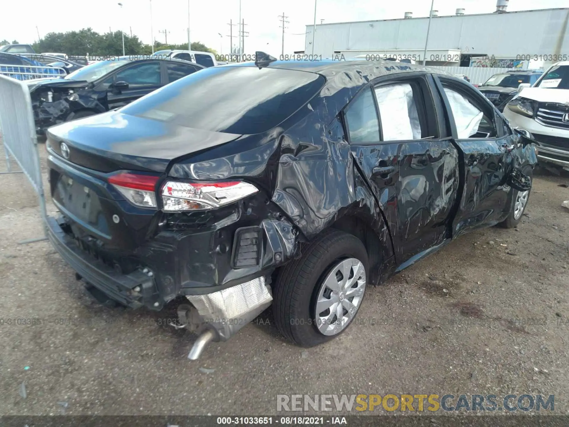 4 Photograph of a damaged car 5YFDPRAEXLP046537 TOYOTA COROLLA 2020