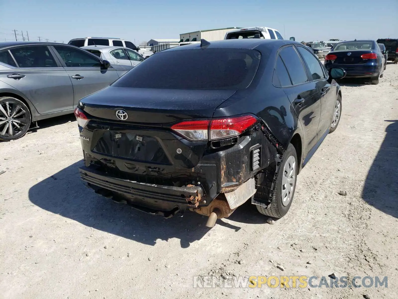 4 Photograph of a damaged car 5YFDPRAEXLP058476 TOYOTA COROLLA 2020