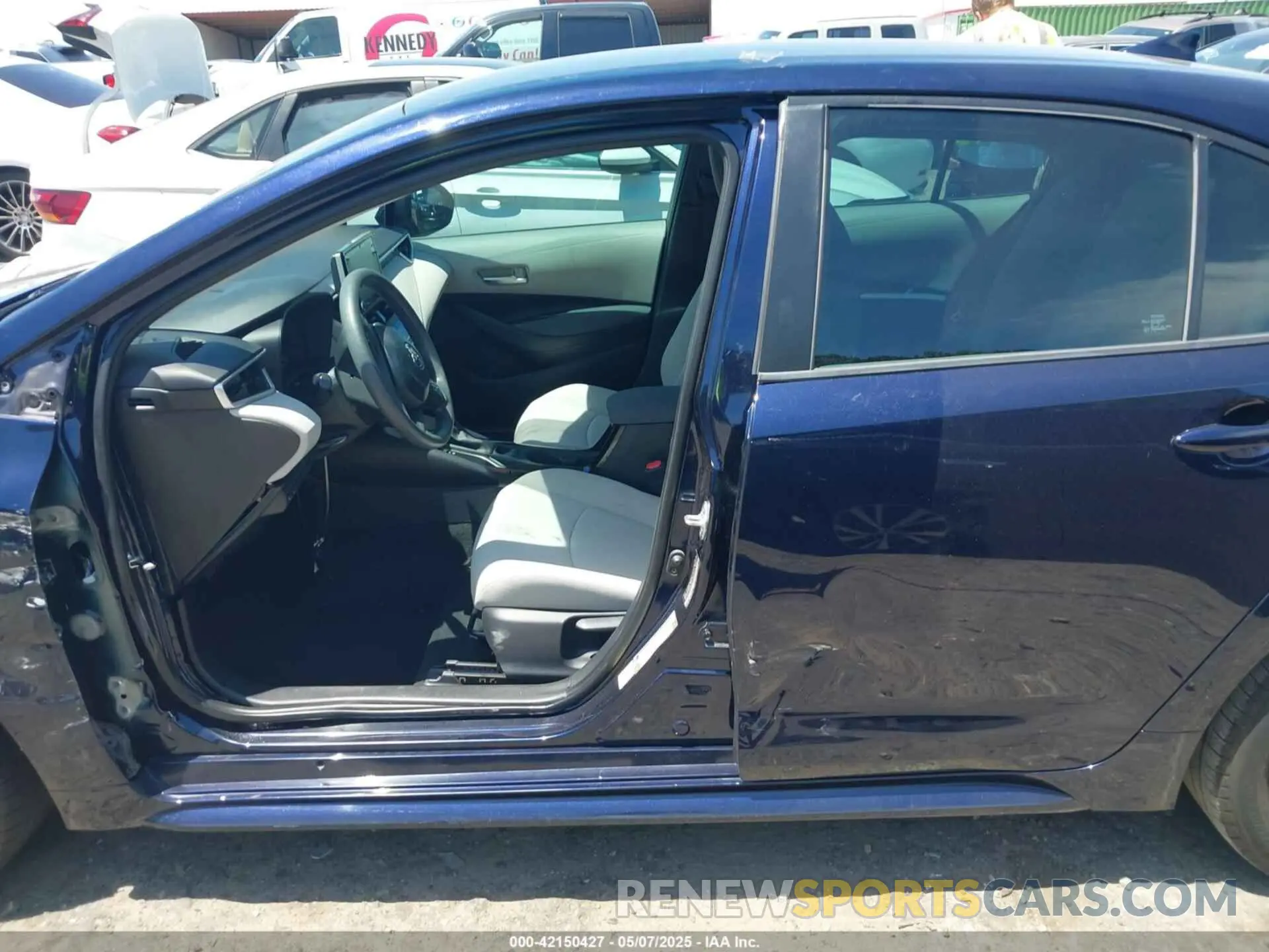 14 Photograph of a damaged car 5YFEPRAE0LP004074 TOYOTA COROLLA 2020
