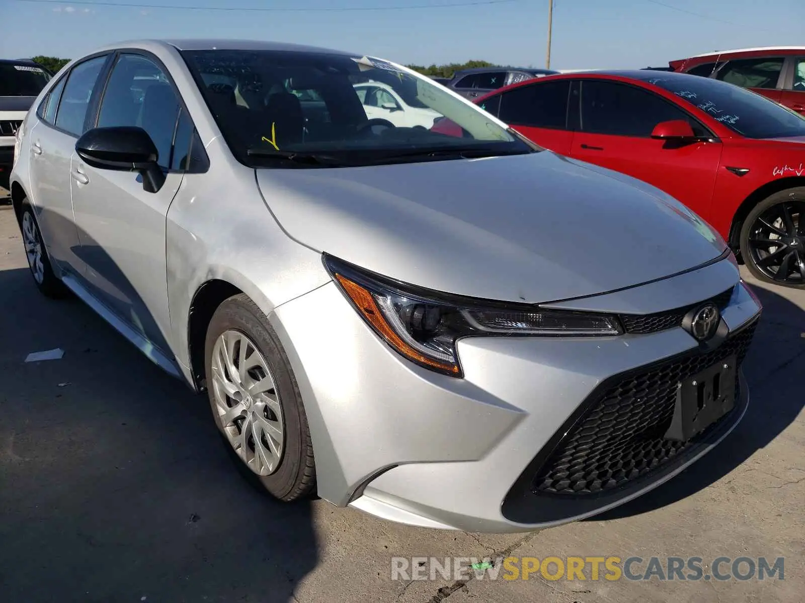 1 Photograph of a damaged car 5YFEPRAE0LP024017 TOYOTA COROLLA 2020