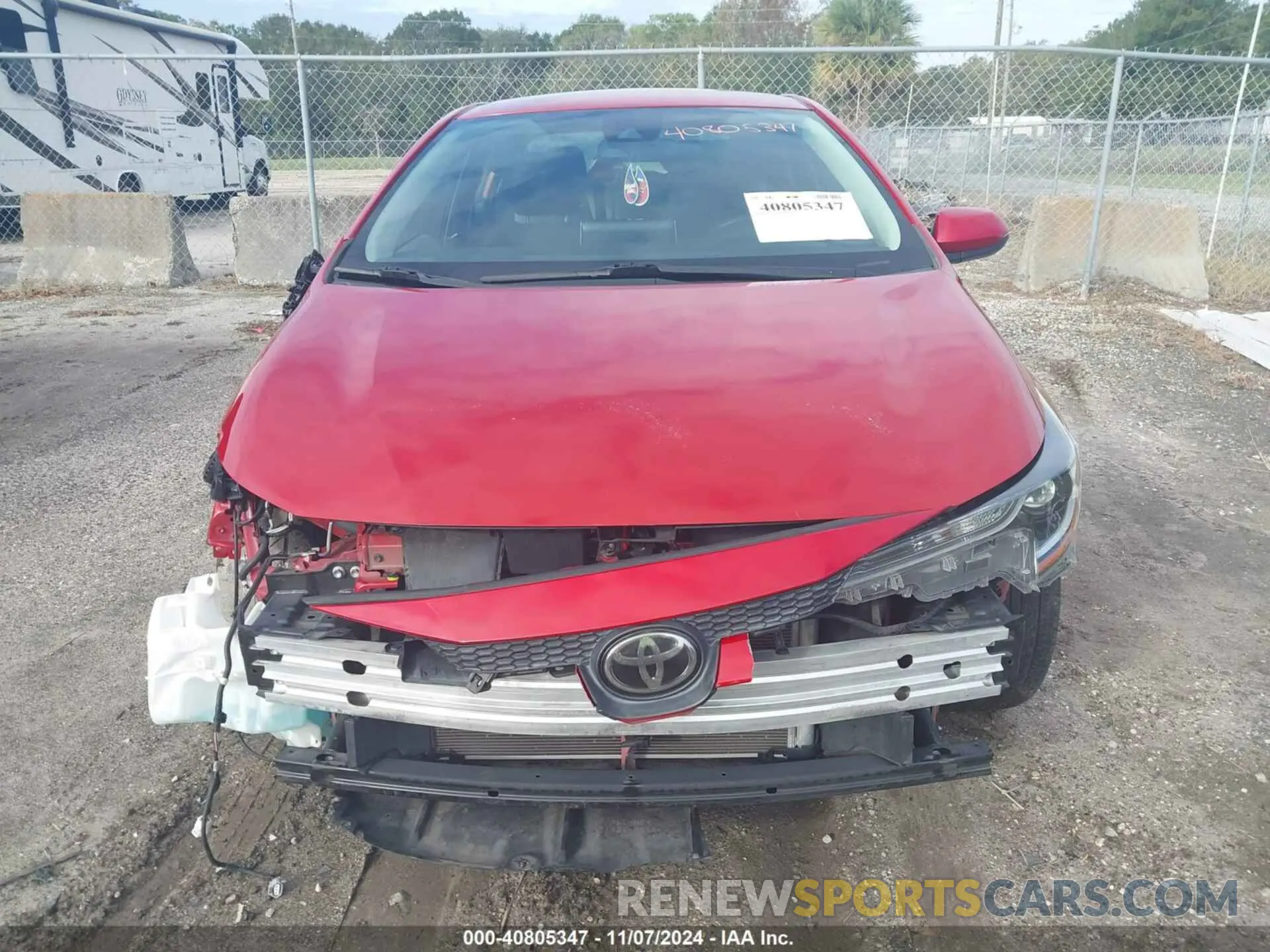 13 Photograph of a damaged car 5YFEPRAE0LP028682 TOYOTA COROLLA 2020