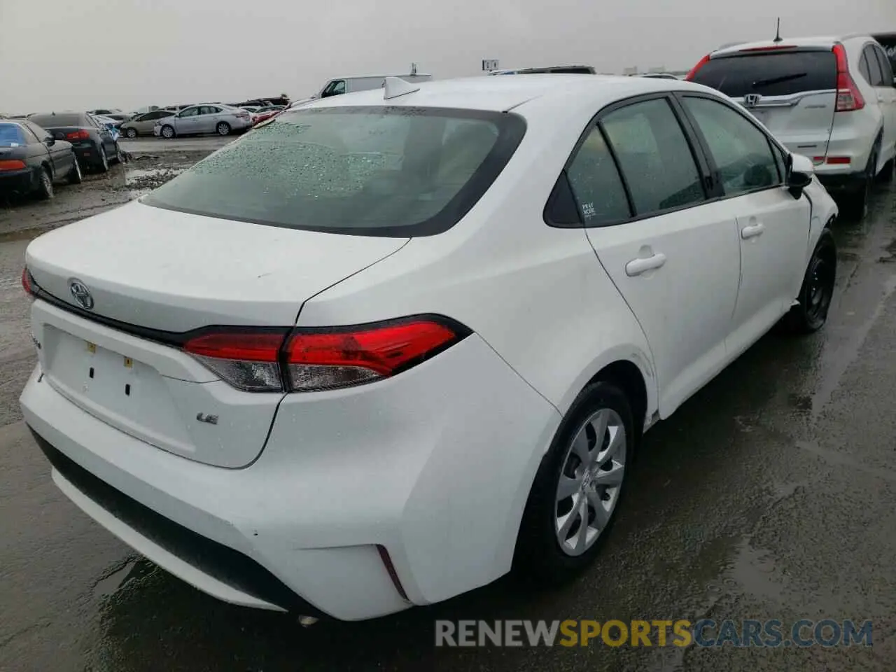 4 Photograph of a damaged car 5YFEPRAE0LP029489 TOYOTA COROLLA 2020