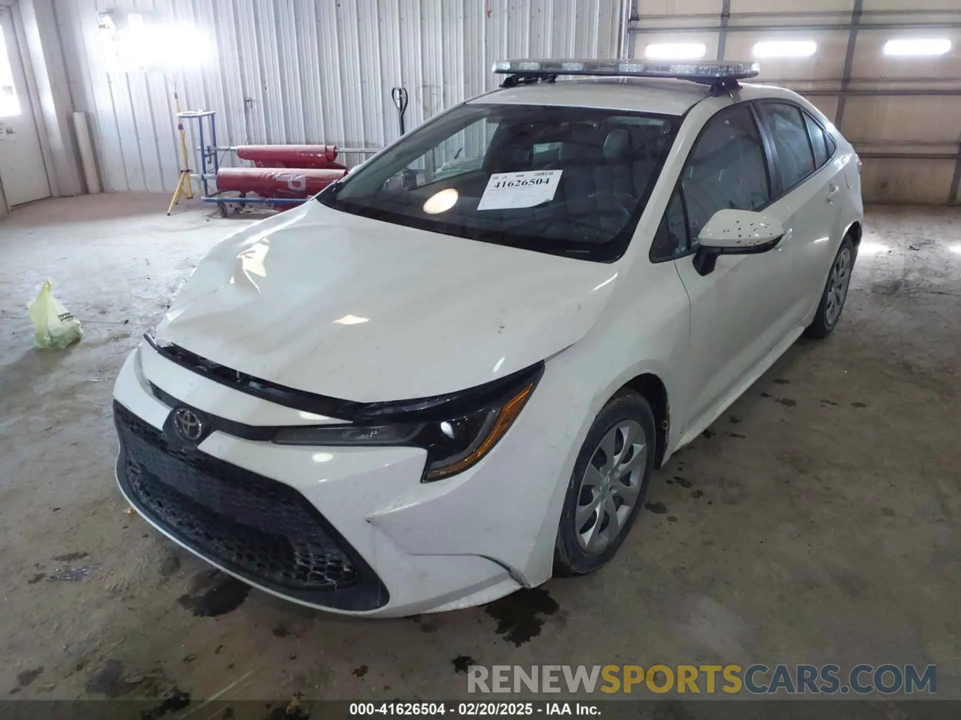 2 Photograph of a damaged car 5YFEPRAE0LP029671 TOYOTA COROLLA 2020