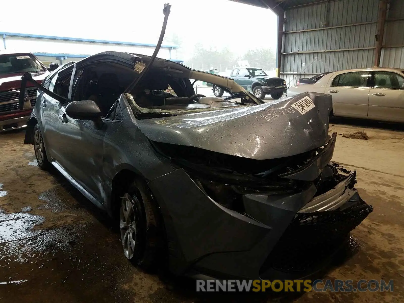 1 Photograph of a damaged car 5YFEPRAE0LP038435 TOYOTA COROLLA 2020