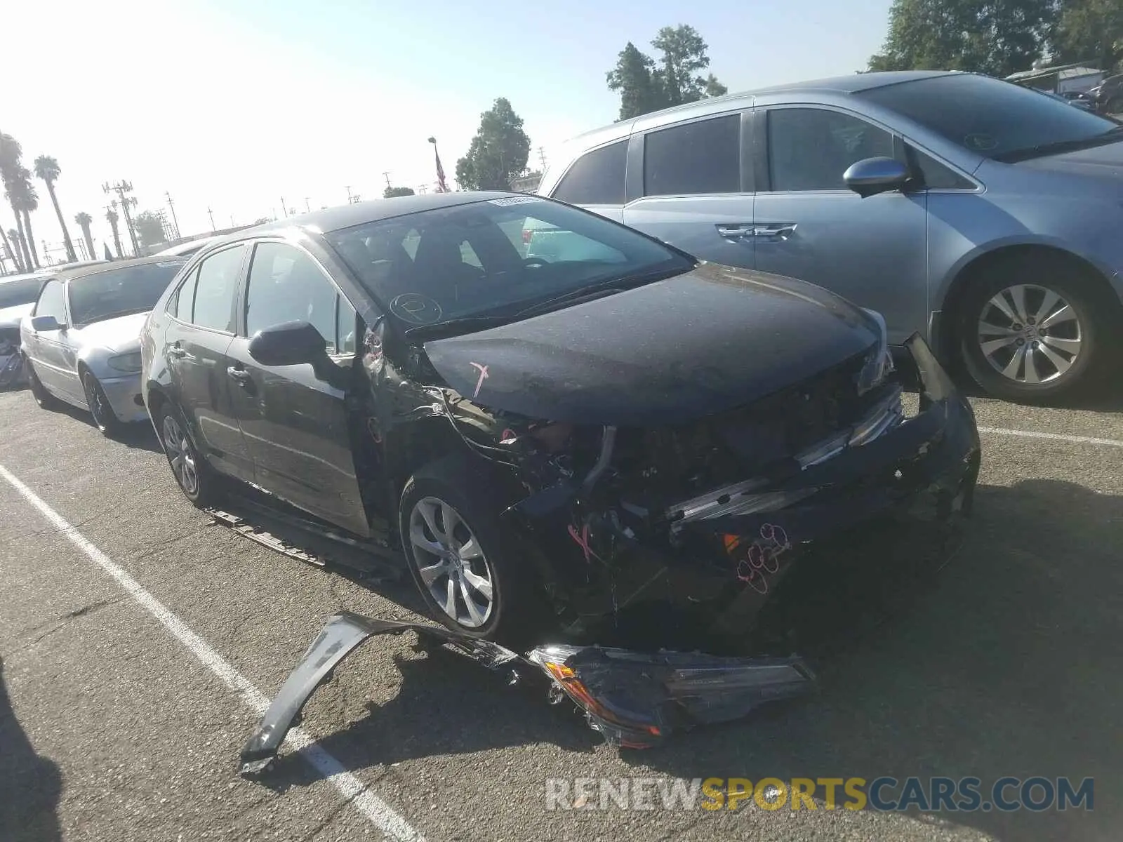 1 Photograph of a damaged car 5YFEPRAE0LP041013 TOYOTA COROLLA 2020