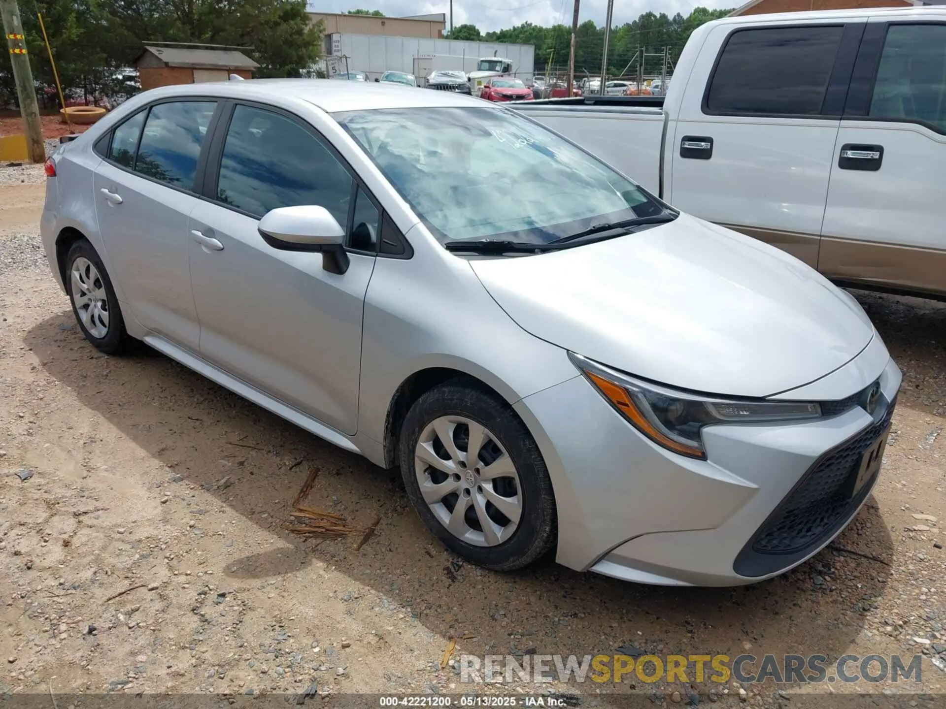 1 Photograph of a damaged car 5YFEPRAE0LP050018 TOYOTA COROLLA 2020