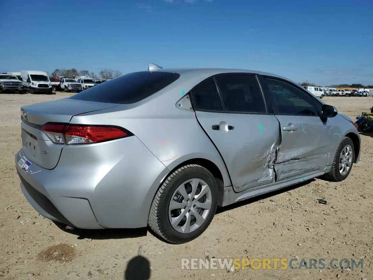 3 Photograph of a damaged car 5YFEPRAE0LP062198 TOYOTA COROLLA 2020