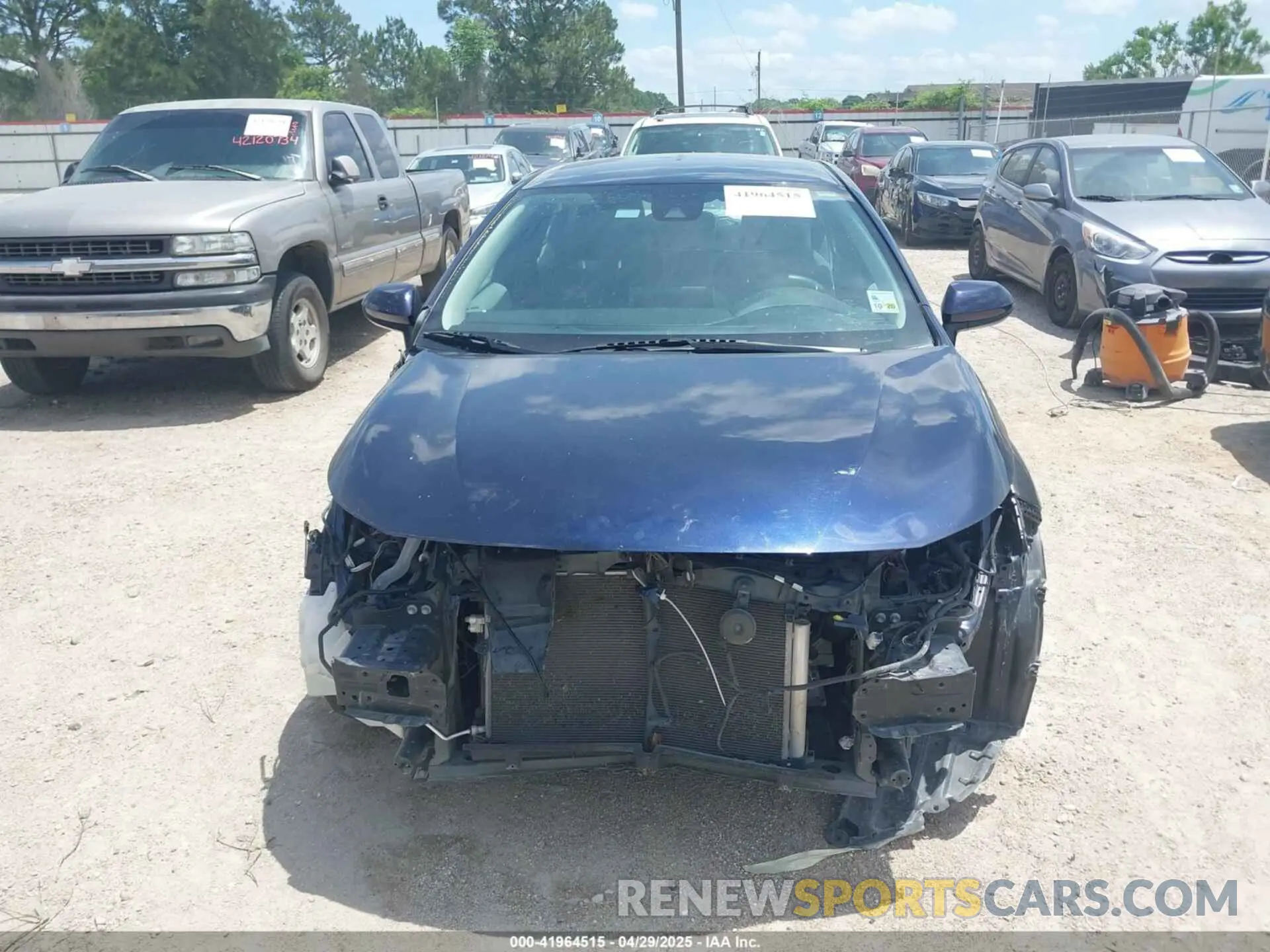 12 Фотография поврежденного автомобиля 5YFEPRAE0LP073119 TOYOTA COROLLA 2020