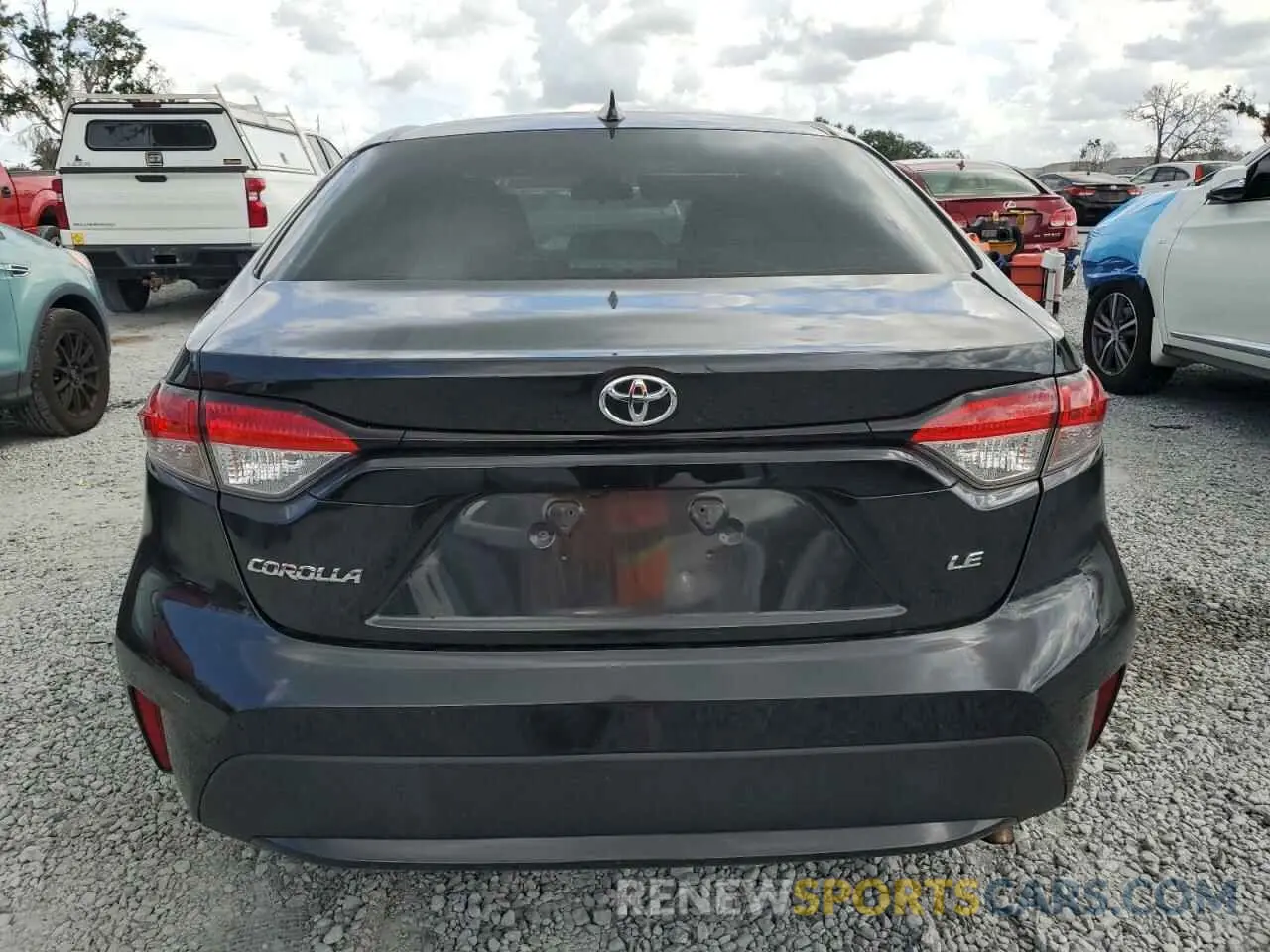 5 Photograph of a damaged car 5YFEPRAE0LP083505 TOYOTA COROLLA 2020