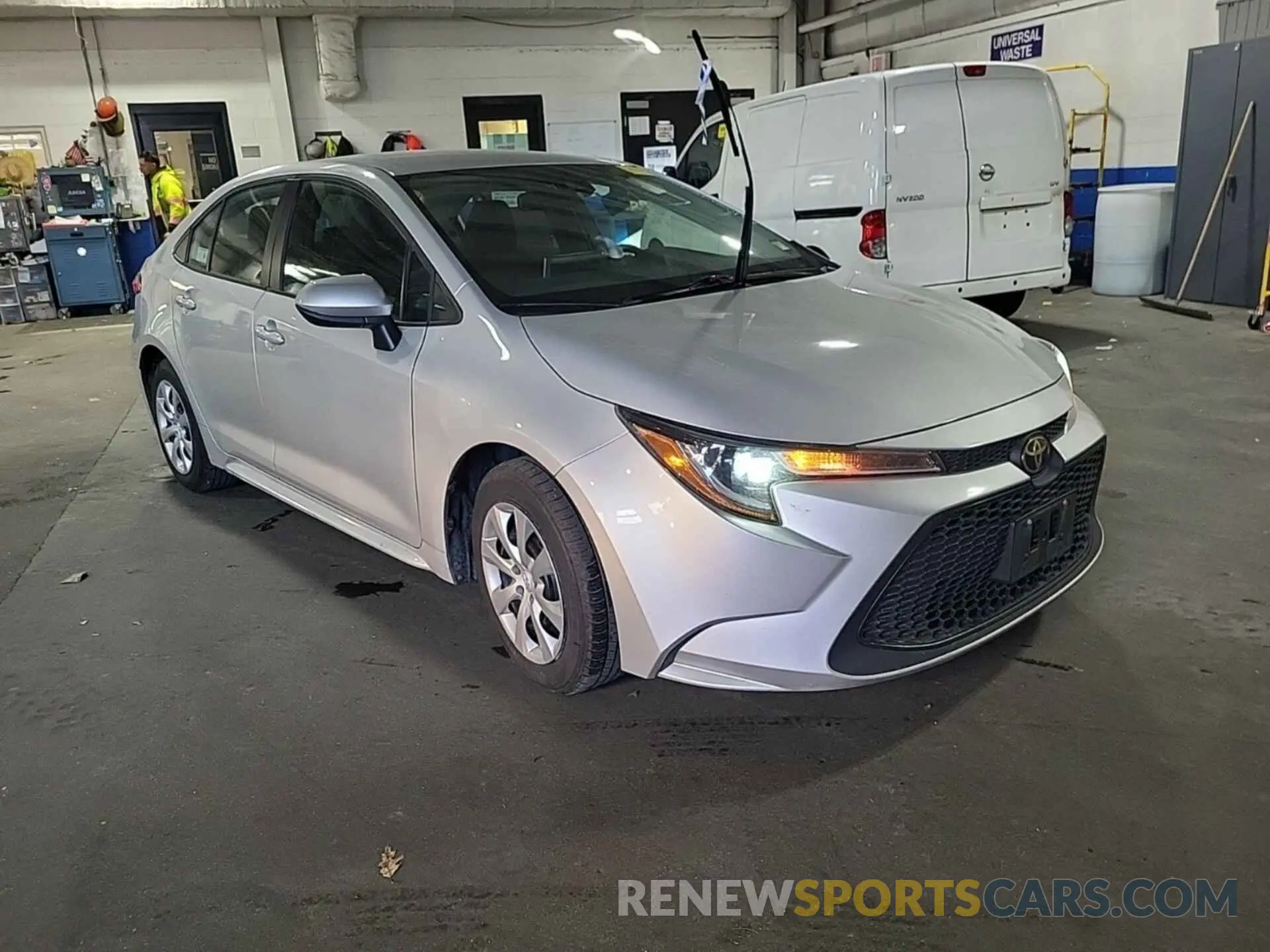1 Photograph of a damaged car 5YFEPRAE0LP091717 TOYOTA COROLLA 2020