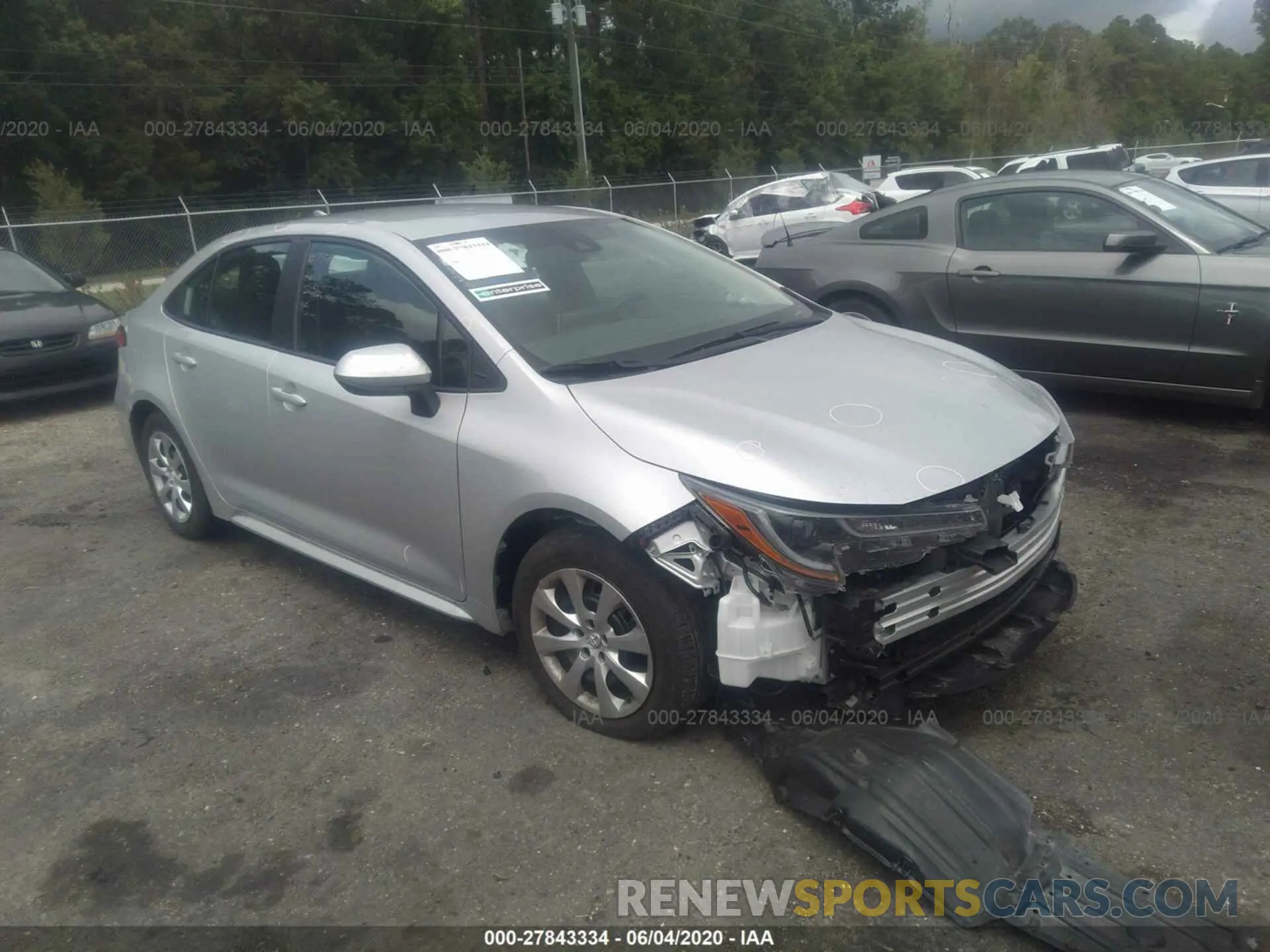 1 Photograph of a damaged car 5YFEPRAE0LP099154 TOYOTA COROLLA 2020