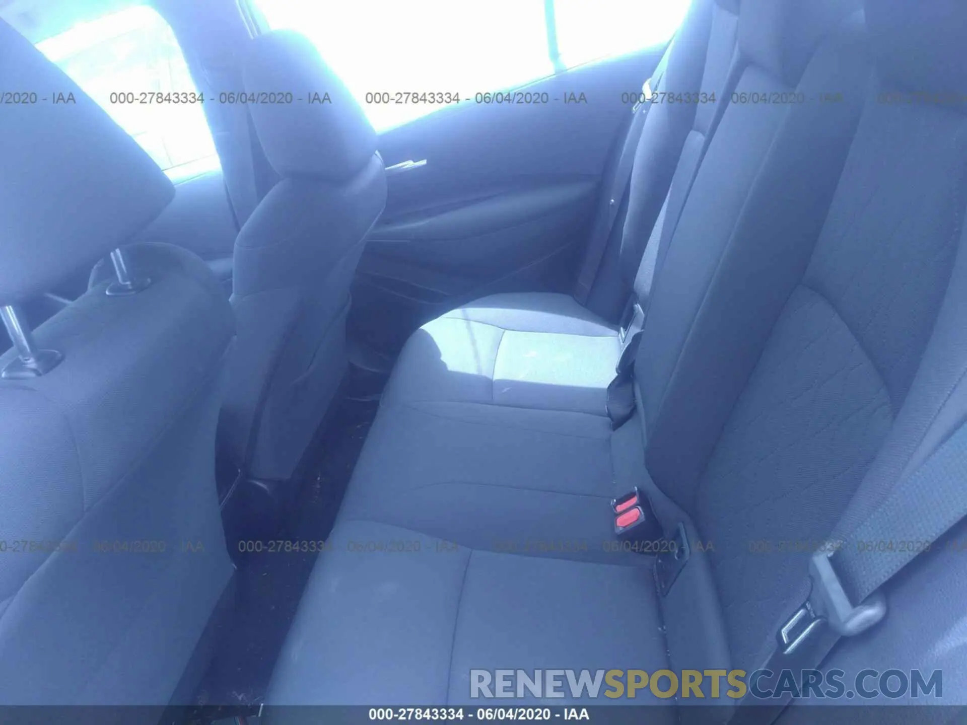 8 Photograph of a damaged car 5YFEPRAE0LP099154 TOYOTA COROLLA 2020