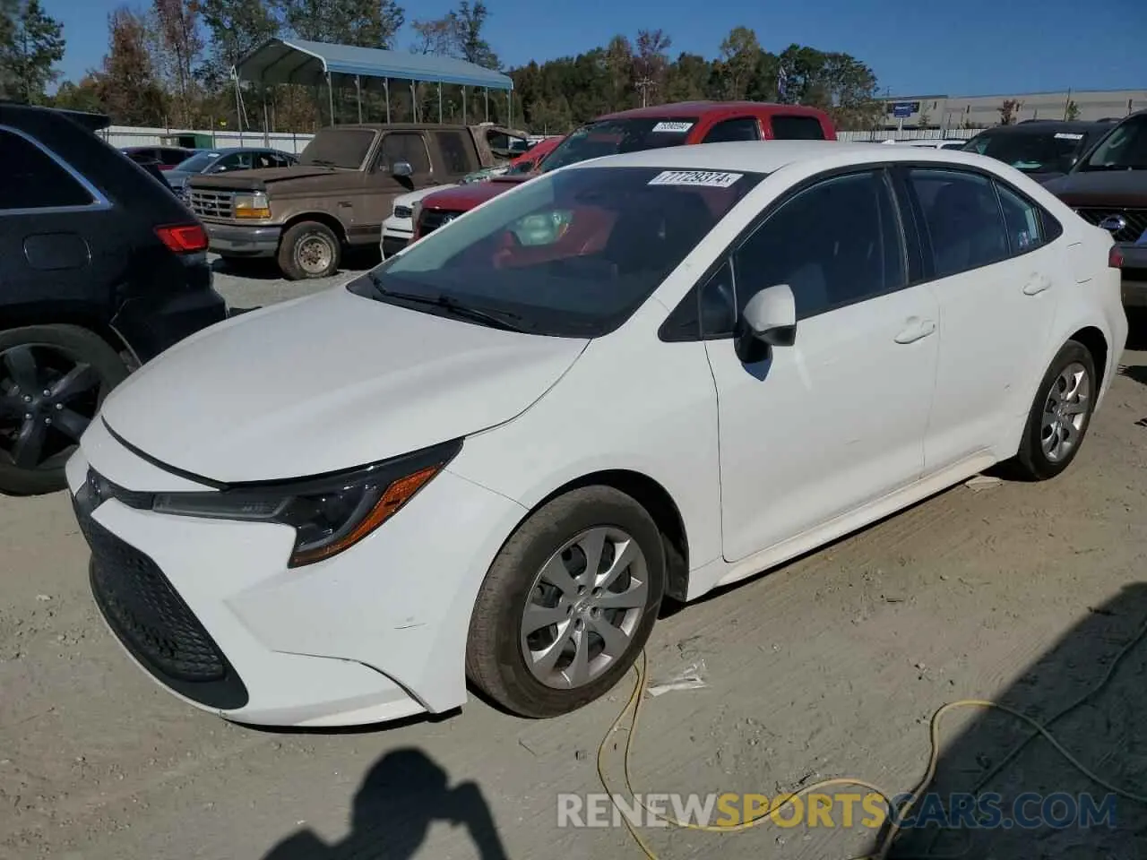 1 Photograph of a damaged car 5YFEPRAE0LP101324 TOYOTA COROLLA 2020