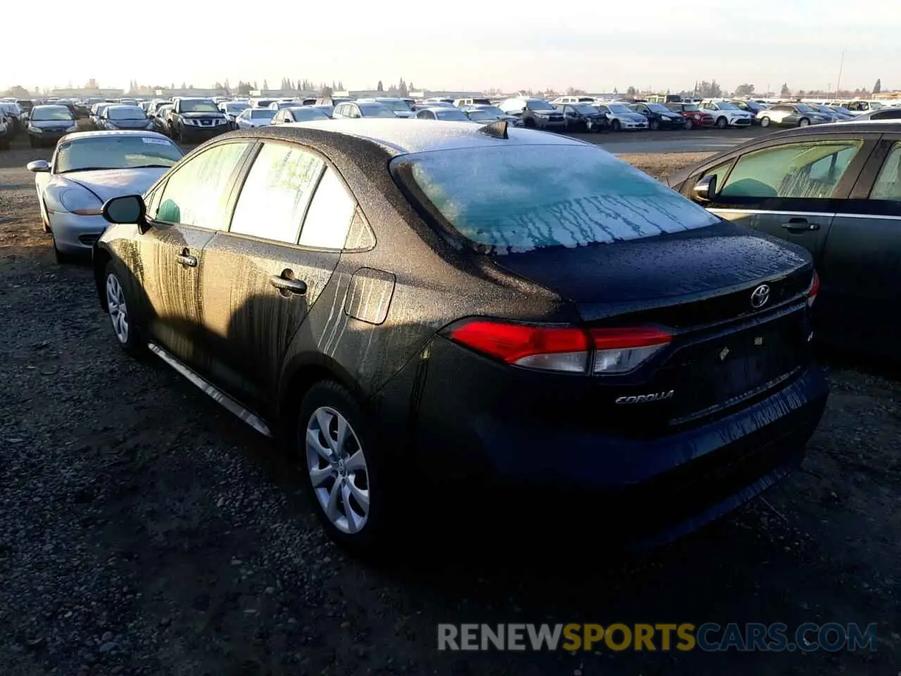 2 Photograph of a damaged car 5YFEPRAE0LP102330 TOYOTA COROLLA 2020