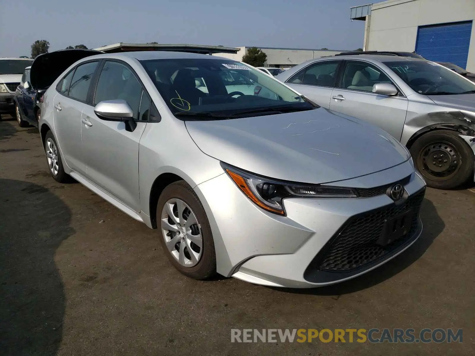 1 Photograph of a damaged car 5YFEPRAE0LP106510 TOYOTA COROLLA 2020