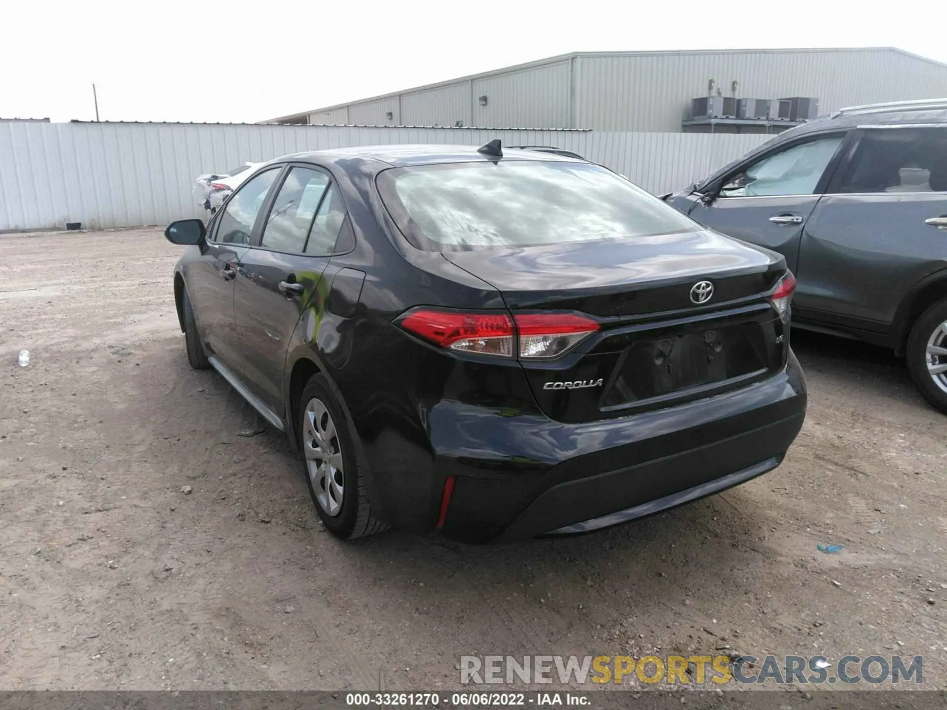 3 Photograph of a damaged car 5YFEPRAE0LP118639 TOYOTA COROLLA 2020