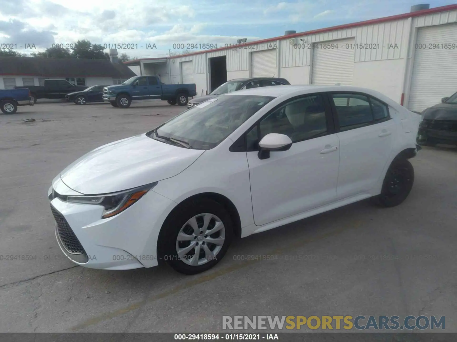 2 Photograph of a damaged car 5YFEPRAE1LP049203 TOYOTA COROLLA 2020