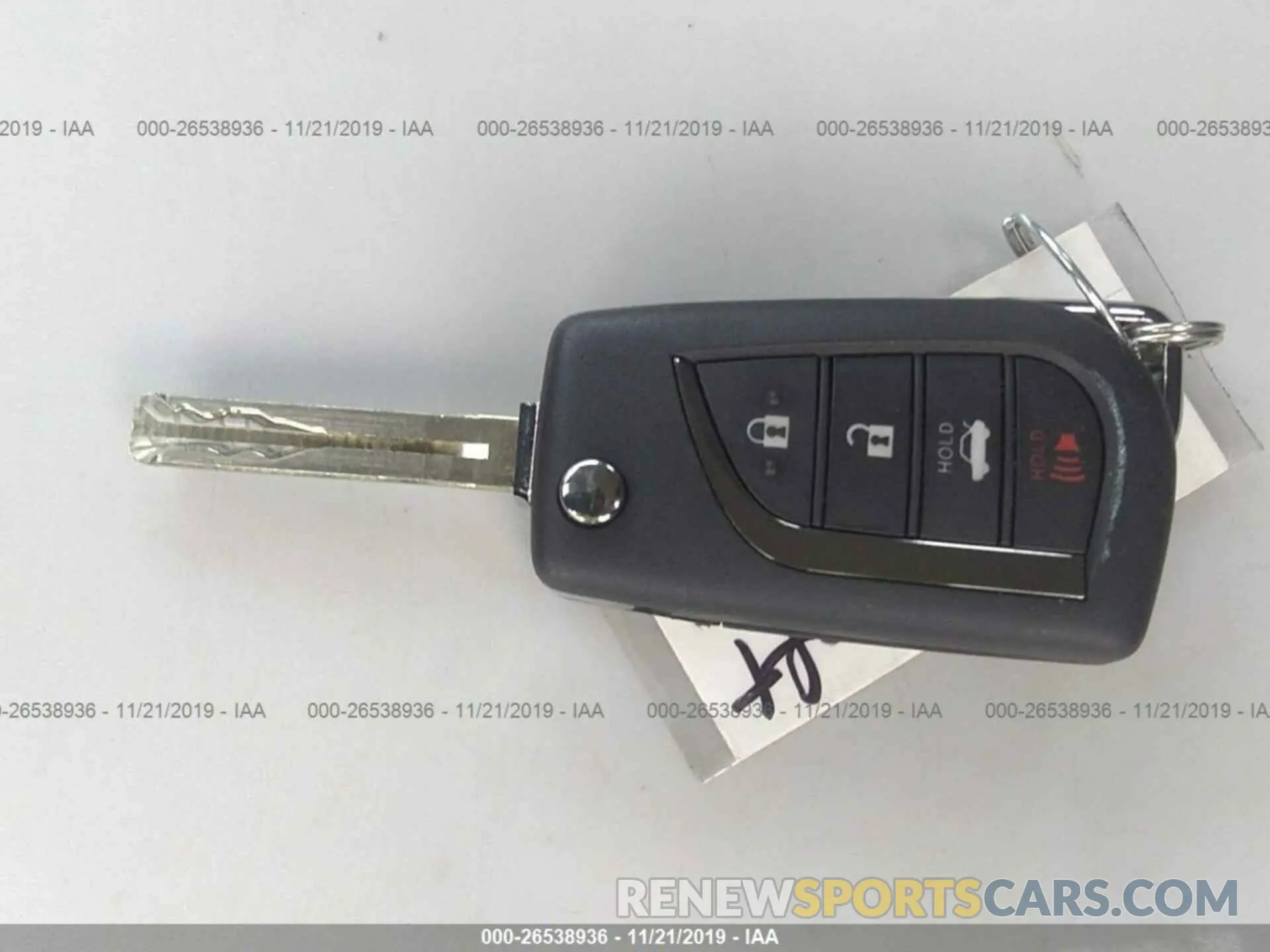 11 Photograph of a damaged car 5YFEPRAE1LP057253 TOYOTA COROLLA 2020