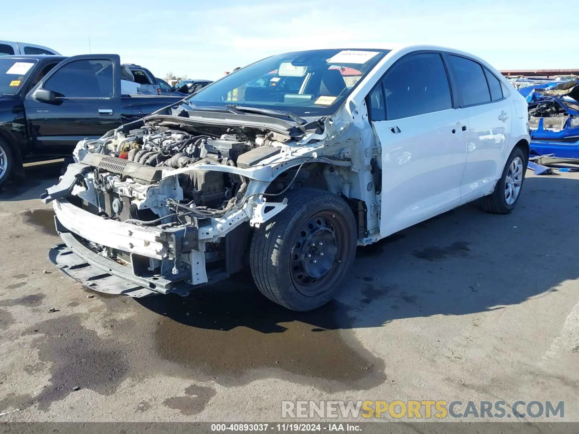 2 Фотография поврежденного автомобиля 5YFEPRAE1LP073145 TOYOTA COROLLA 2020