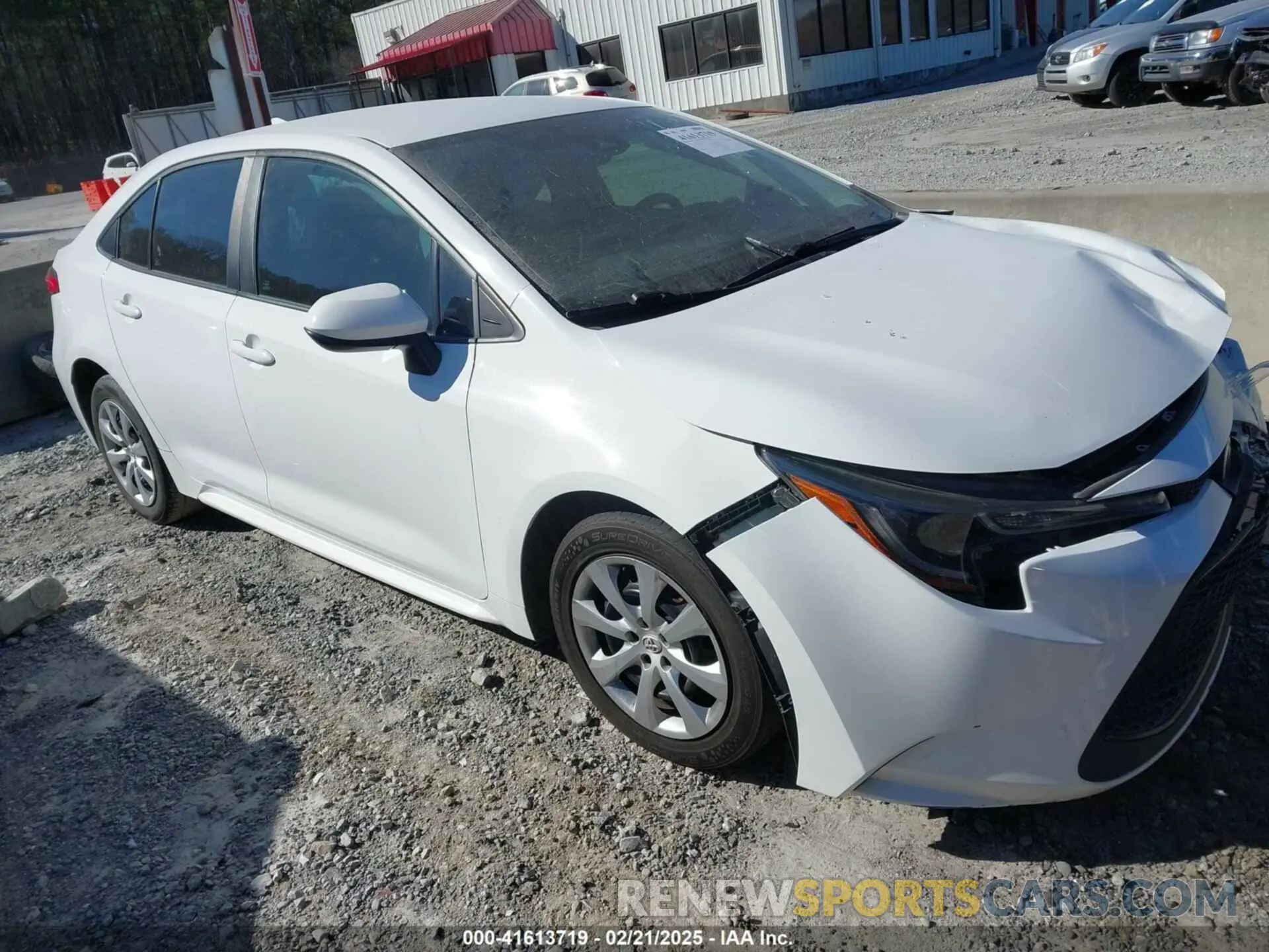 1 Photograph of a damaged car 5YFEPRAE1LP074621 TOYOTA COROLLA 2020