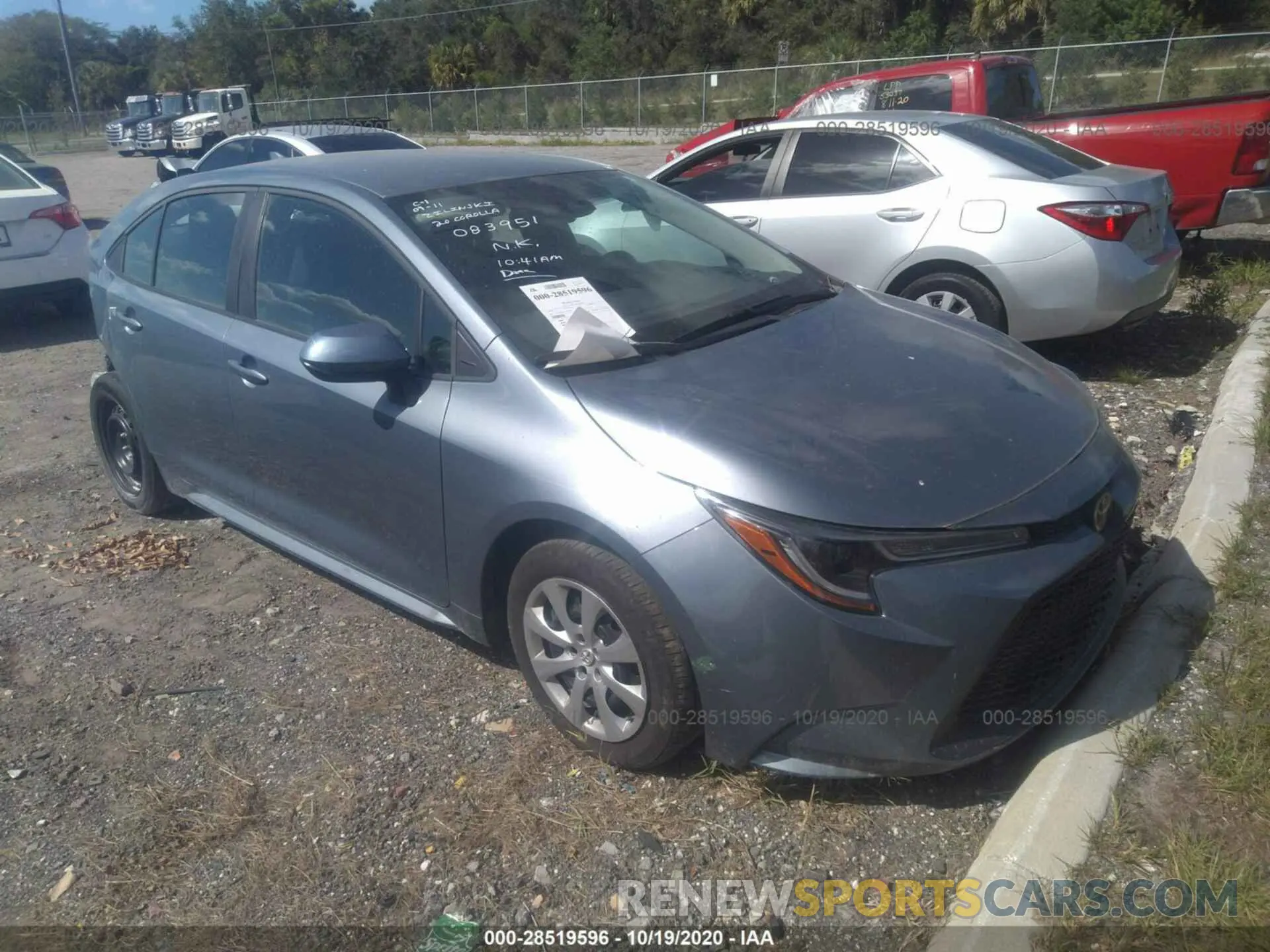 1 Photograph of a damaged car 5YFEPRAE1LP083951 TOYOTA COROLLA 2020
