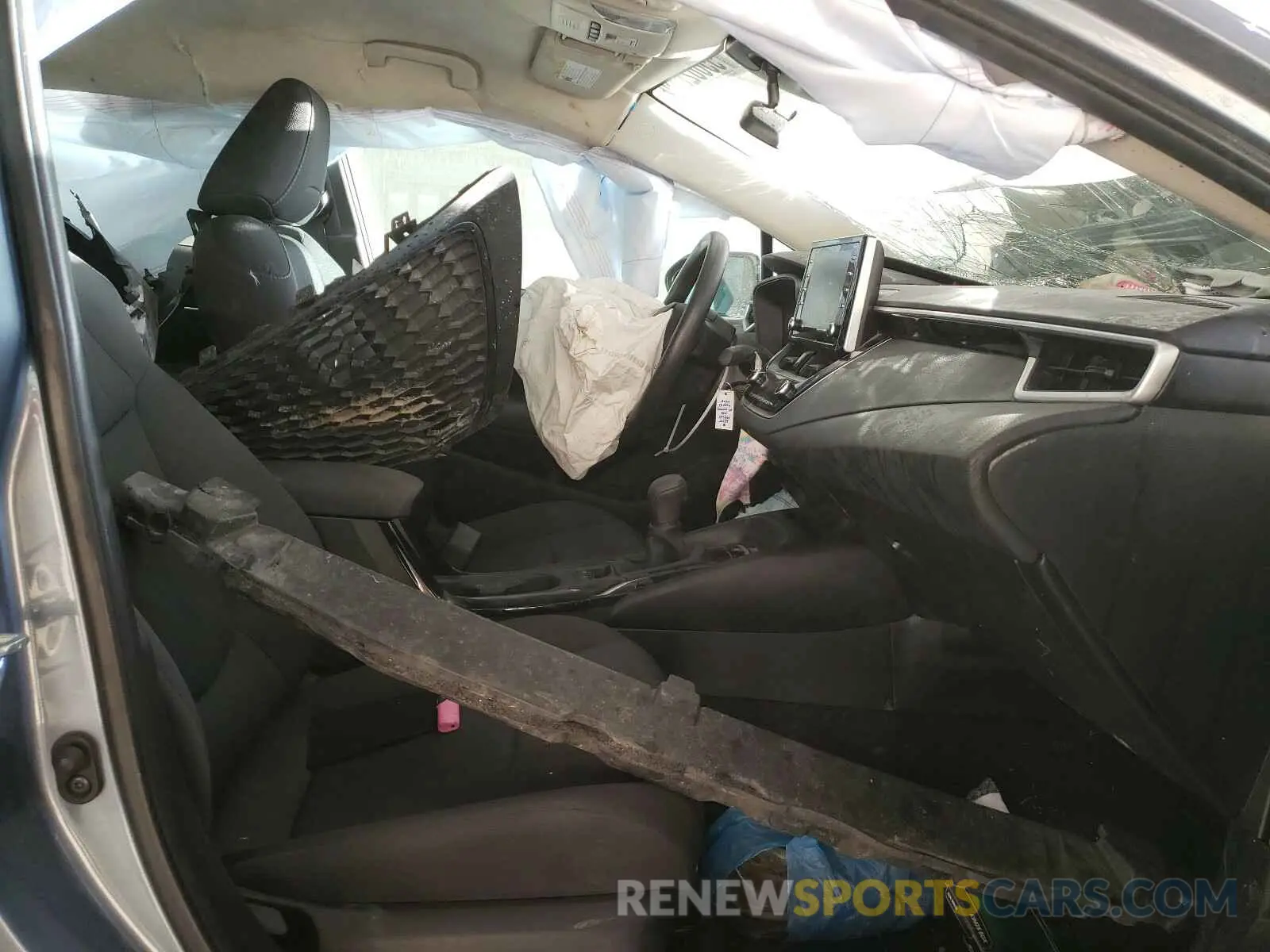 5 Photograph of a damaged car 5YFEPRAE1LP091600 TOYOTA COROLLA 2020